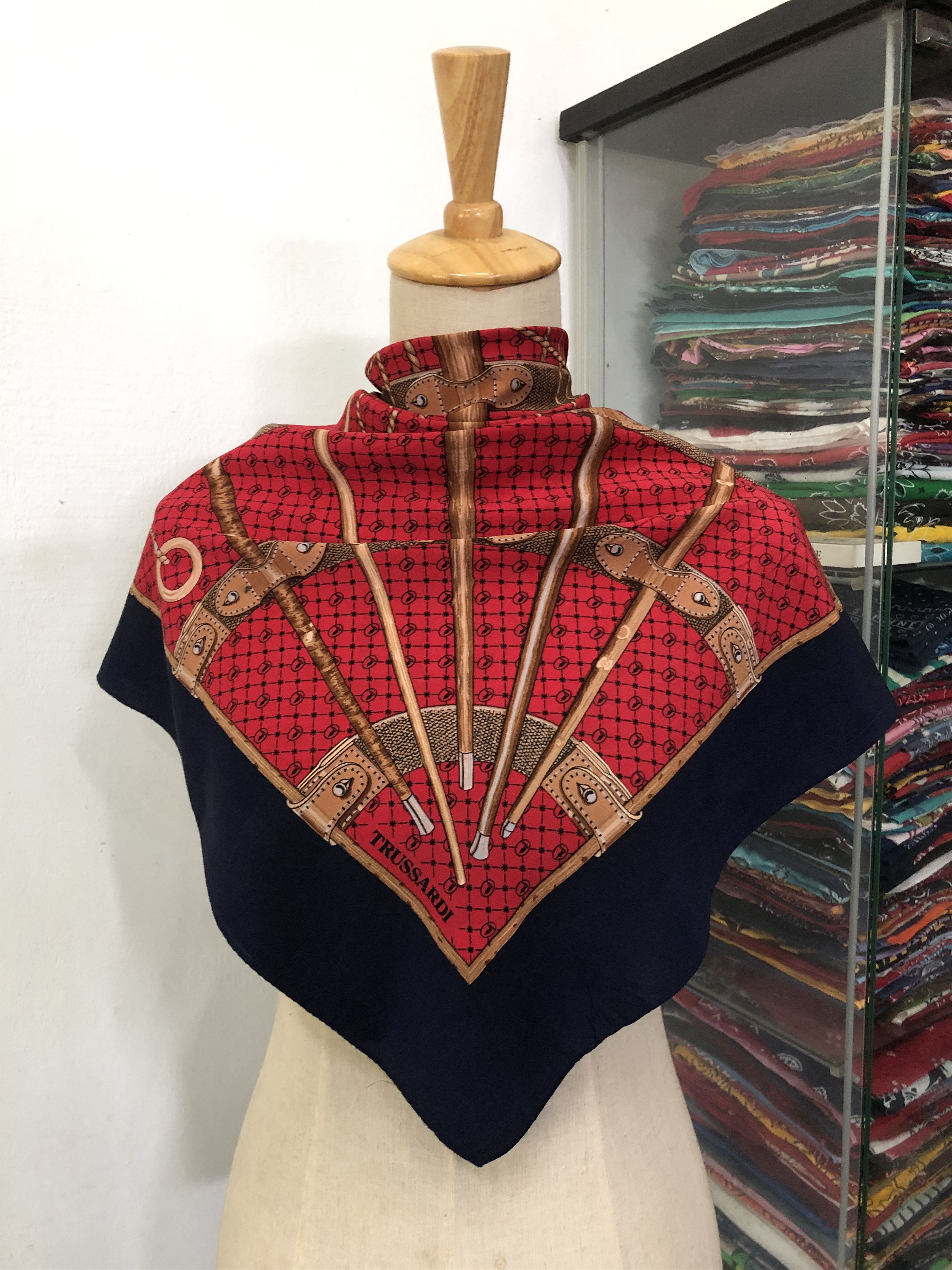 Trussardi × Vintage Vintage Trussardi Silk Scarf Size ONE SIZE - 1 Thumbnail