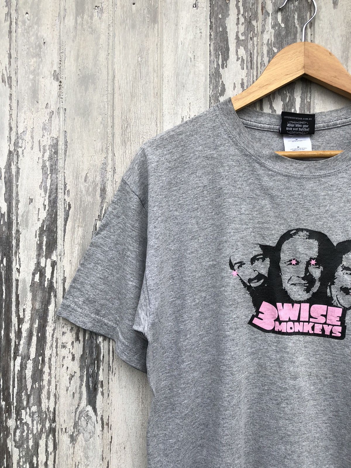 Japanese Brand × Vintage Vintage Y2k 3 wise Monkeys Parody Tshirt Size US M / EU 48-50 / 2 - 3 Thumbnail