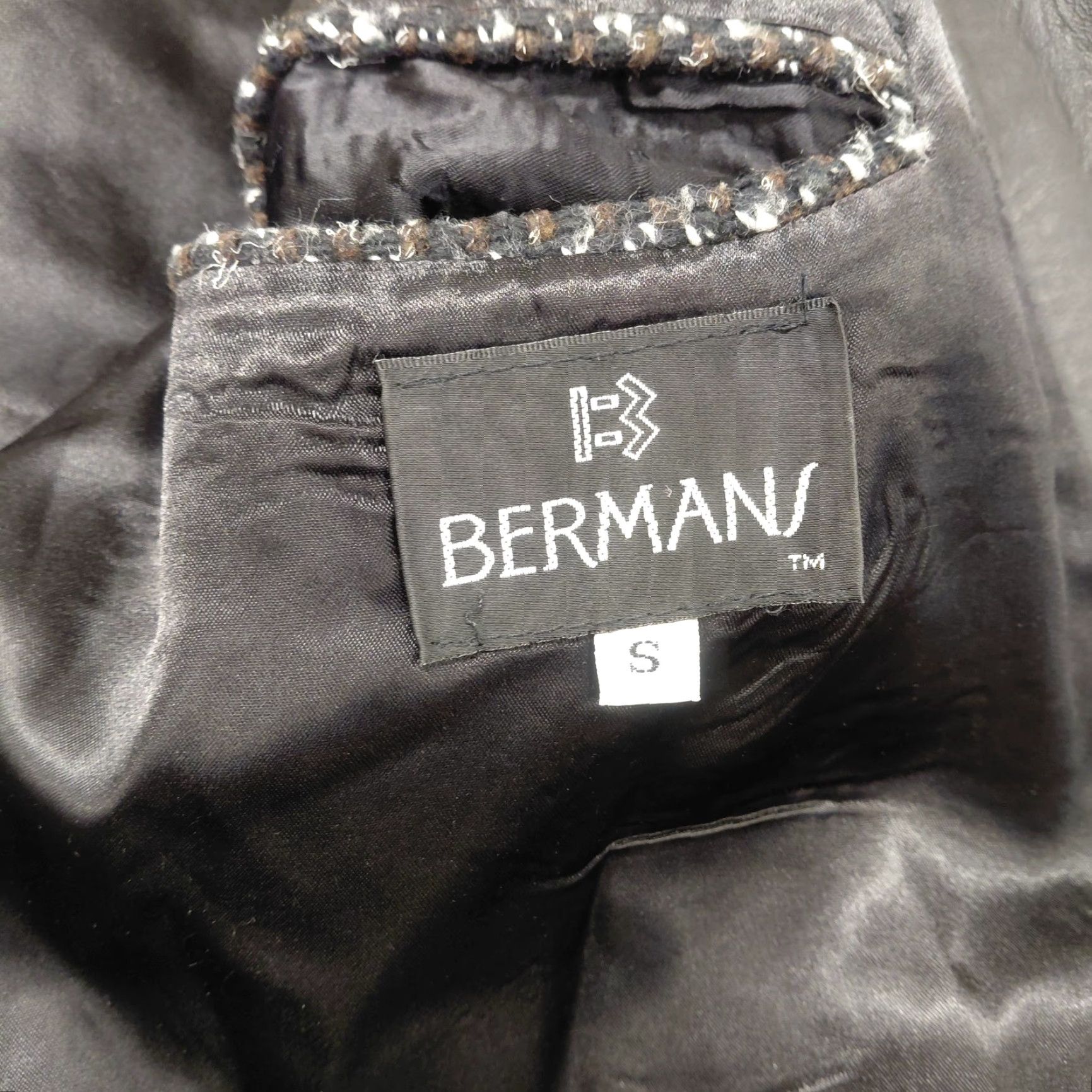 Ben Sherman VINTAGE Bermans Coat Women's Size Small Black Long Winter Trench Leather Collar Size S / US 4 / IT 40 - 7 Thumbnail