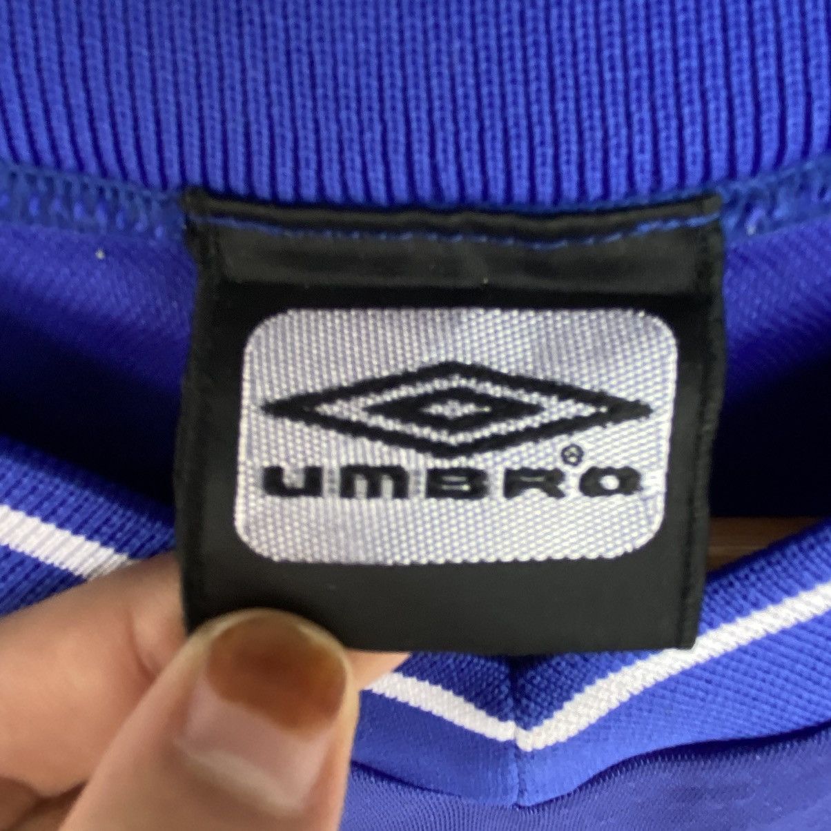 Other Vintage Umbro Blue Football Pullover Jumper Size M Size US M / EU 48-50 / 2 - 11 Thumbnail
