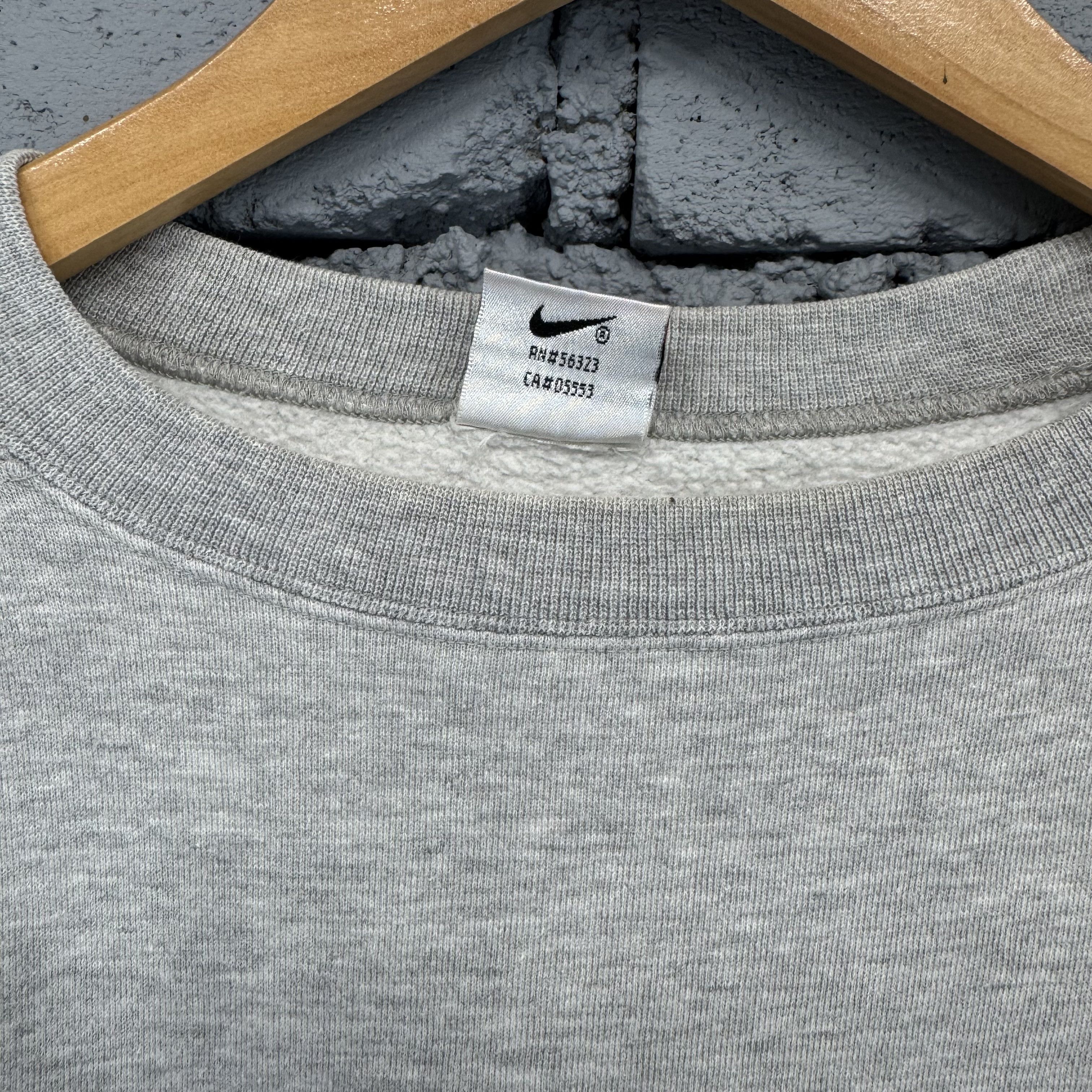 Nike Vintage 90s Nike Big Swoosh Sweatshirt Streetwear Hypebeast Size US L / EU 52-54 / 3 - 6 Thumbnail