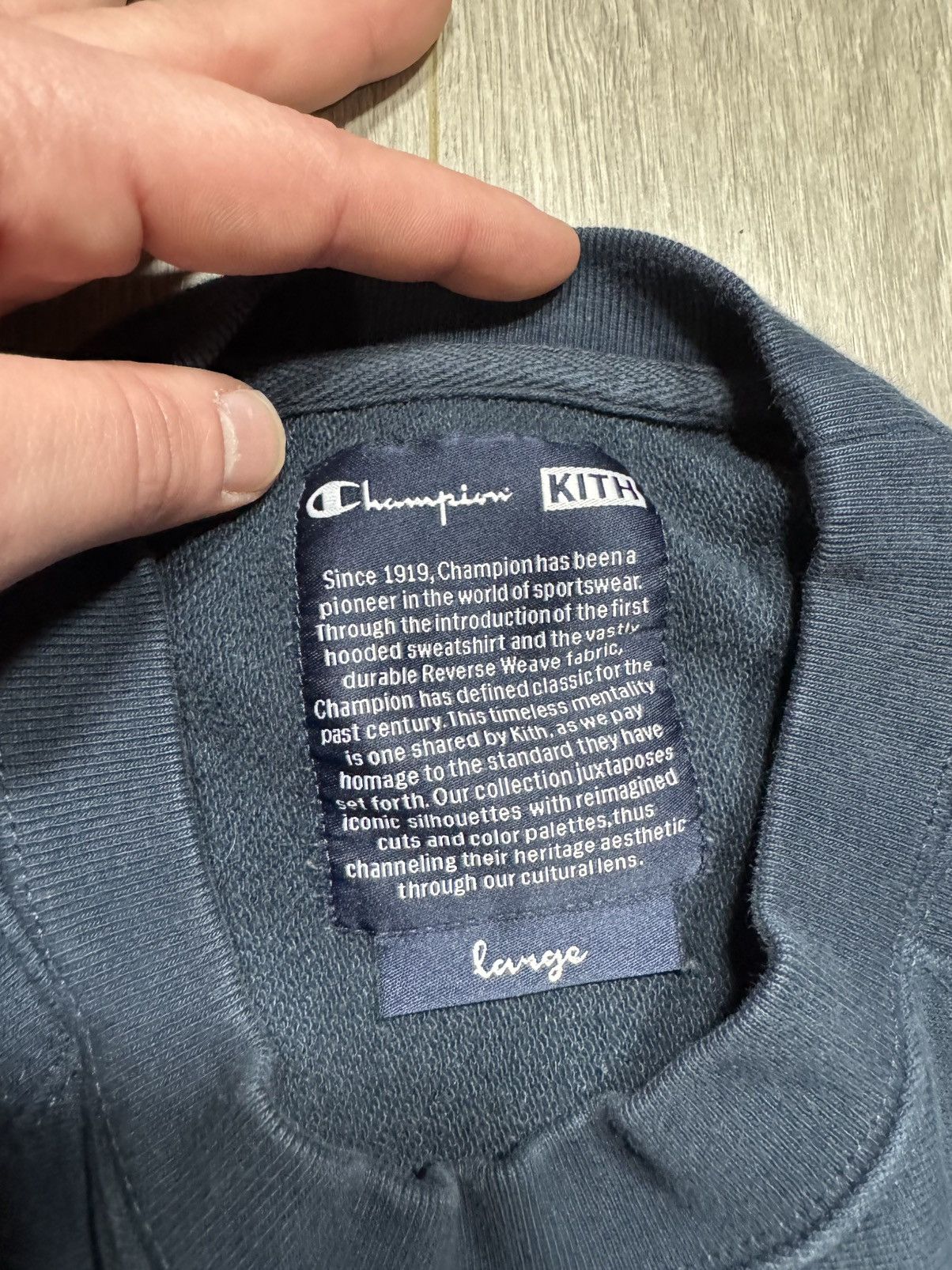 Champion × Kith KITH X Champion Reverse Weave Crewneck Sweater (M/L) Size US M / EU 48-50 / 2 - 5 Thumbnail
