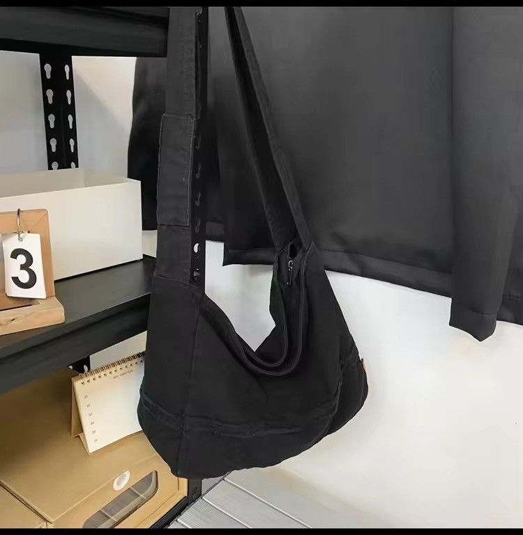 Designer 32x26x13cm Outdoor Street Black Messenger Bag Size ONE SIZE - 1 Thumbnail