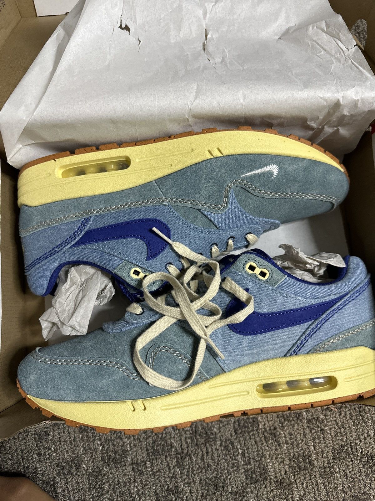 Nike Nike Air Max 1 PRM Size US 12 / EU 45 - 2 Thumbnail