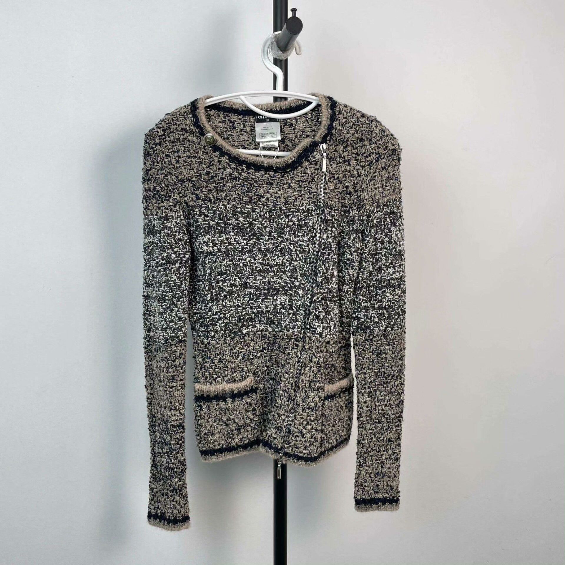 Chanel Chanel Knit Coat Size 34 Size XXS / US 00 / IT 34 - 1 Thumbnail