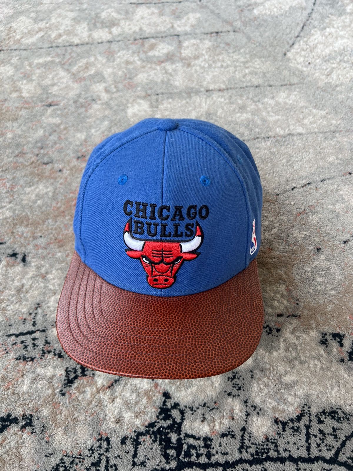 Adidas Adidas Originals Chicago Bulls Cap NBA Size ONE SIZE - 2 Thumbnail