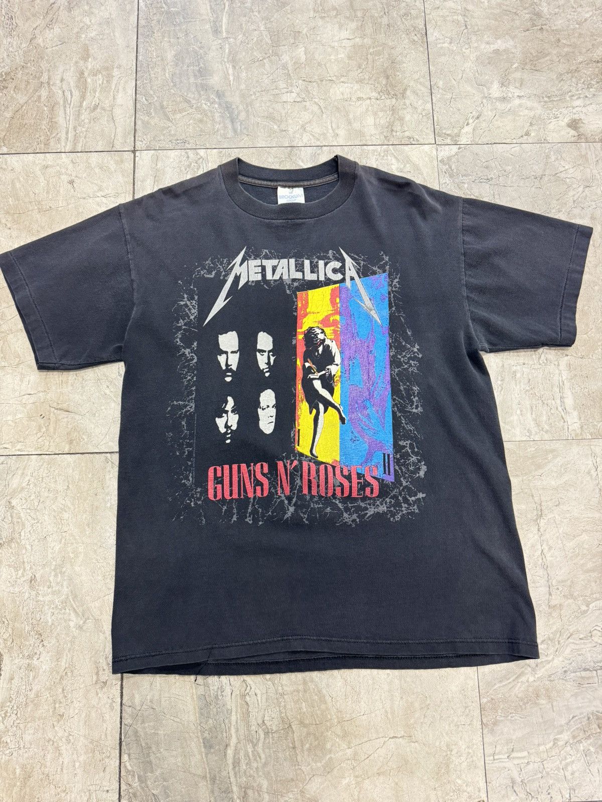 Vintage Vintage Metallica & Guns N Roses 1992 Tour Tee Size US L / EU 52-54 / 3 - 1 Thumbnail