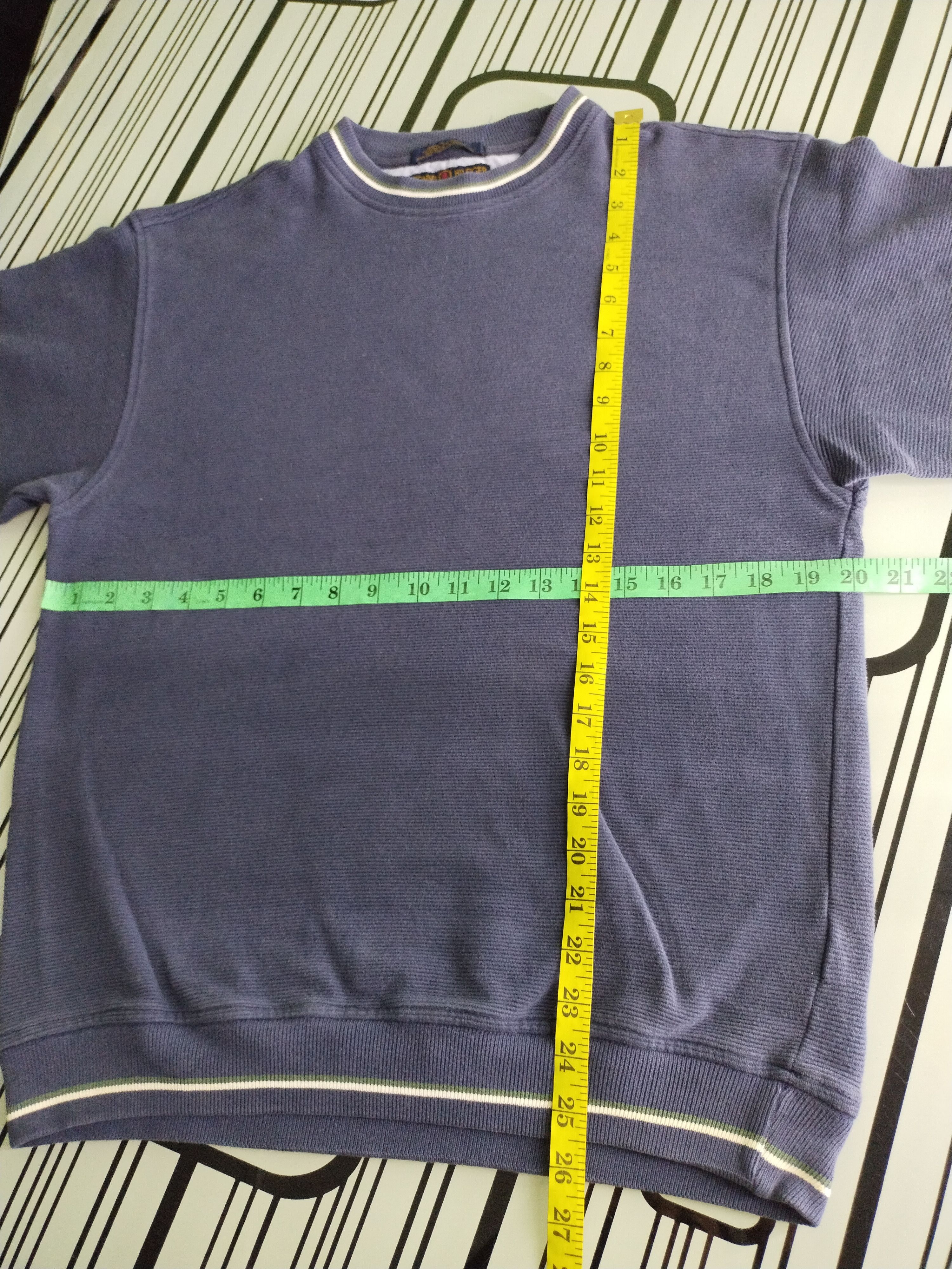 Tommy Hilfiger Vintage Plain Tommy Hilfiger Sweatshirt Size US M / EU 48-50 / 2 - 10 Thumbnail