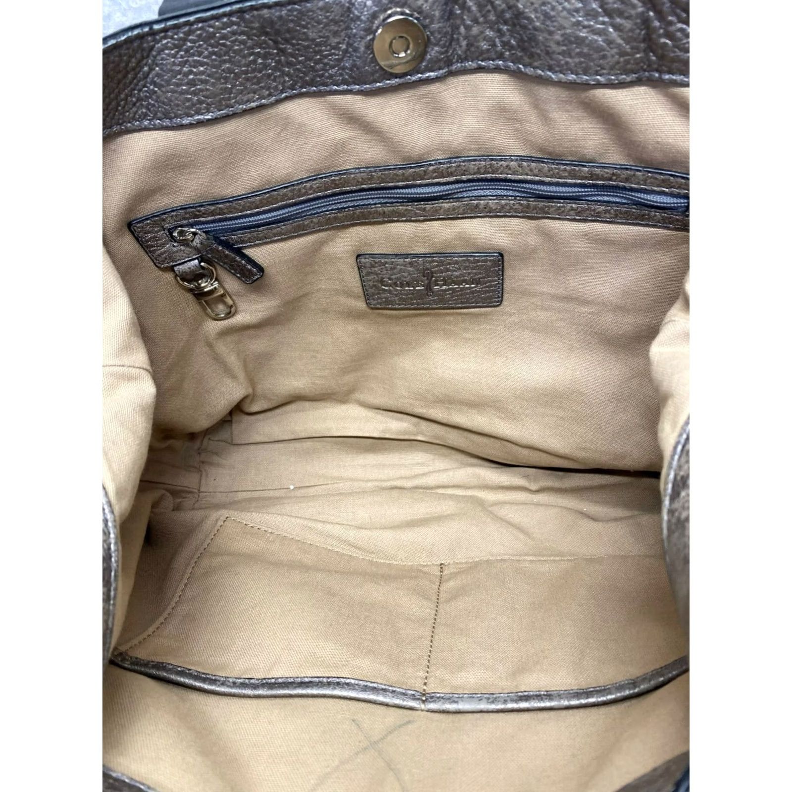 Cole Haan Cole Haan Metallic Pebbled Leather Shoulder Tote Bag Womens Bag Metallic Finish Pebbled Leather Shoulder Bag Good Condition Size ONE SIZE - 7 Thumbnail
