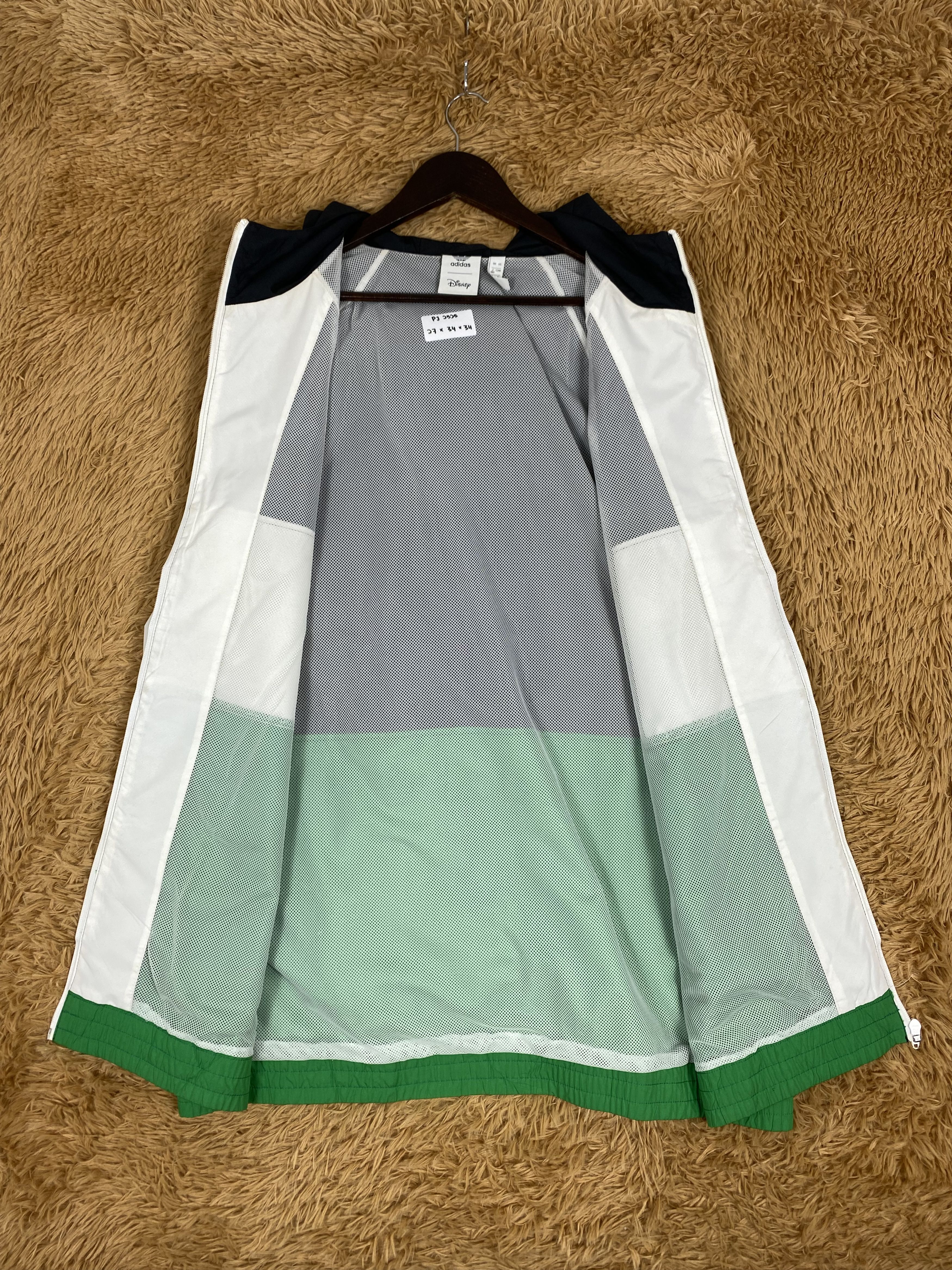 Adidas × Disney Vintage Adidas X Disney 3 Stripe Trefoil Jacket PJ2525 Size US L / EU 52-54 / 3 - 7 Thumbnail
