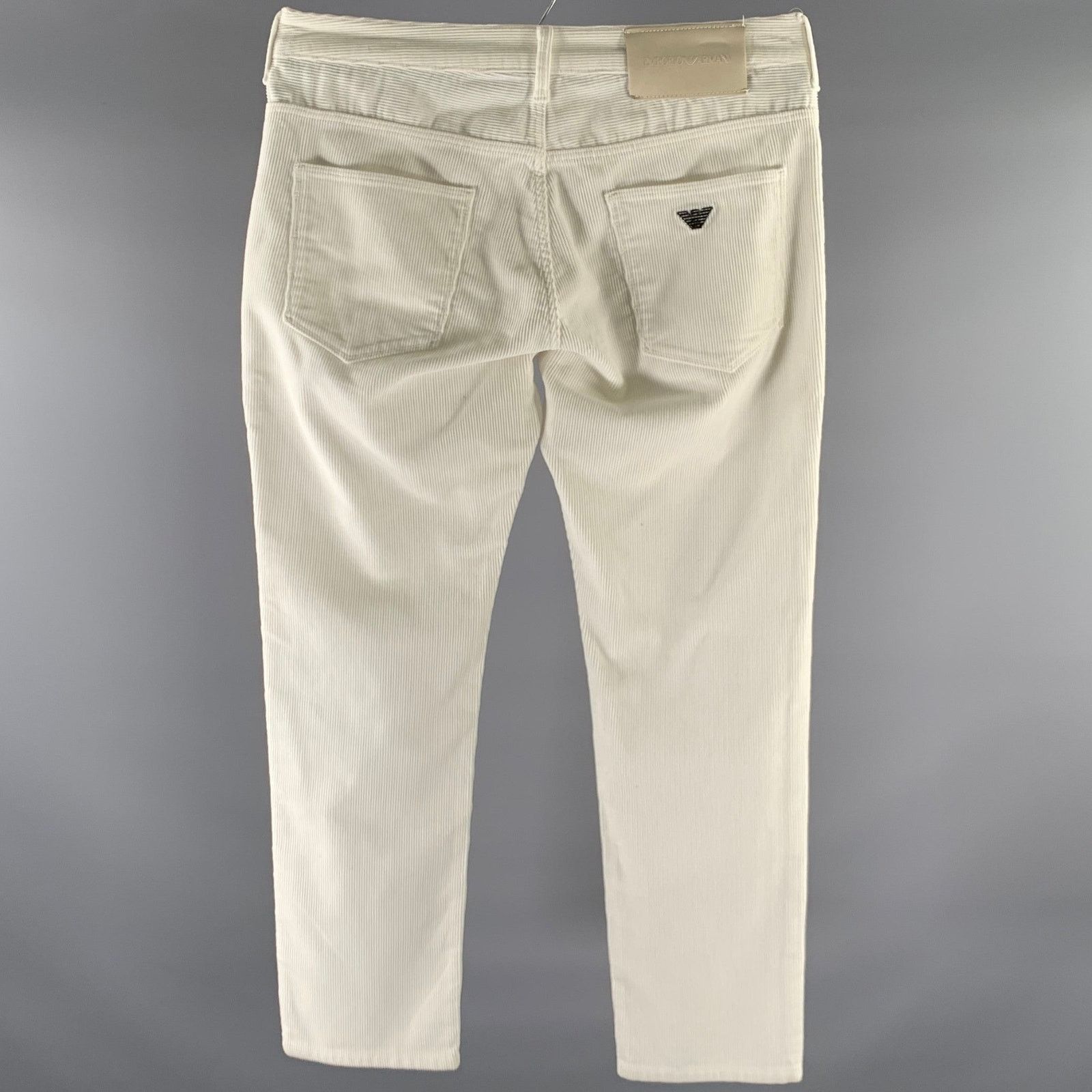 Emporio Armani EMPORIO ARMANI Size 30 White Corduroy Casual Pants Size US 30 / EU 46 - 3 Thumbnail