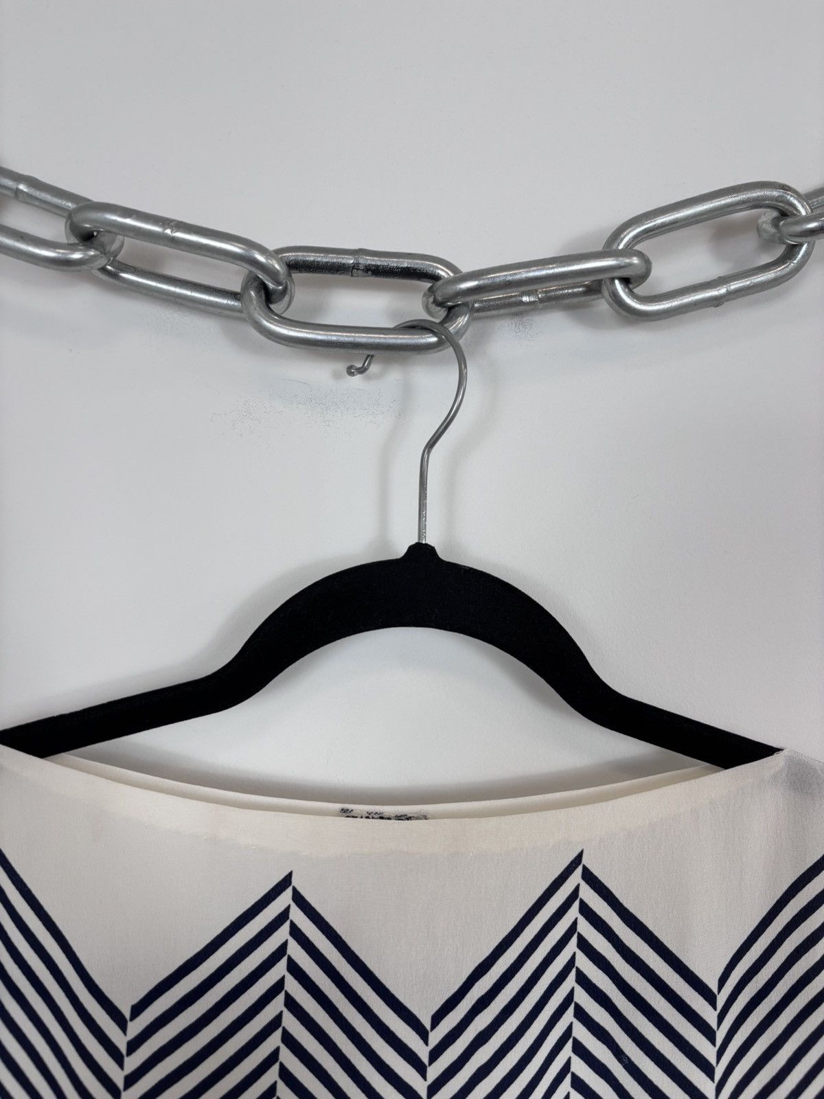 Gianfranco Ferre Vintage Gianfranco Ferre Women’s Herringbone T-Shirt Blouse Size M / US 6-8 / IT 42-44 - 5 Thumbnail