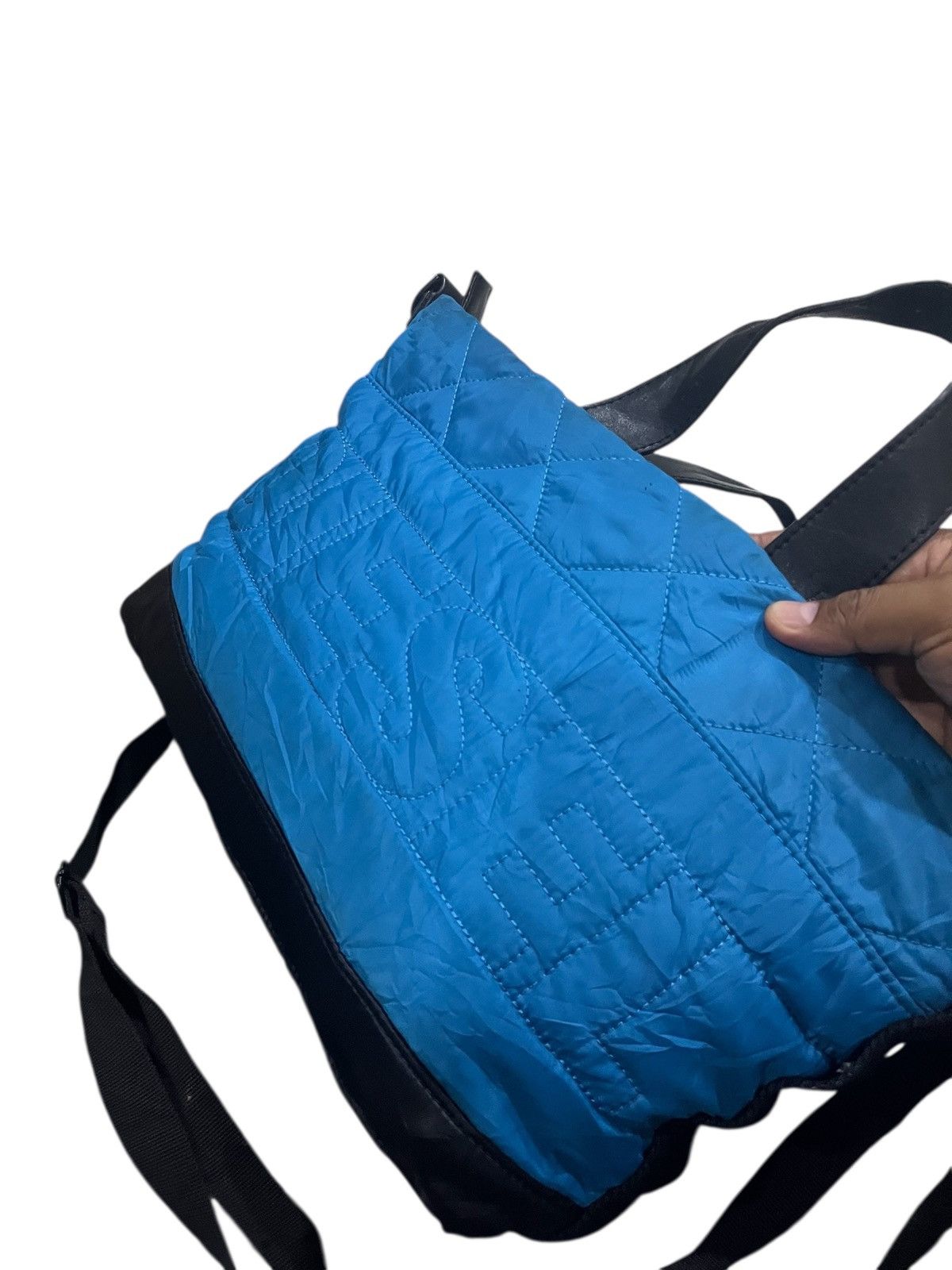 Diesel DIESEL BLUE QUILITED NYLON 2WAY SHOULDER BAG/TOTE BAG Size ONE SIZE - 6 Thumbnail