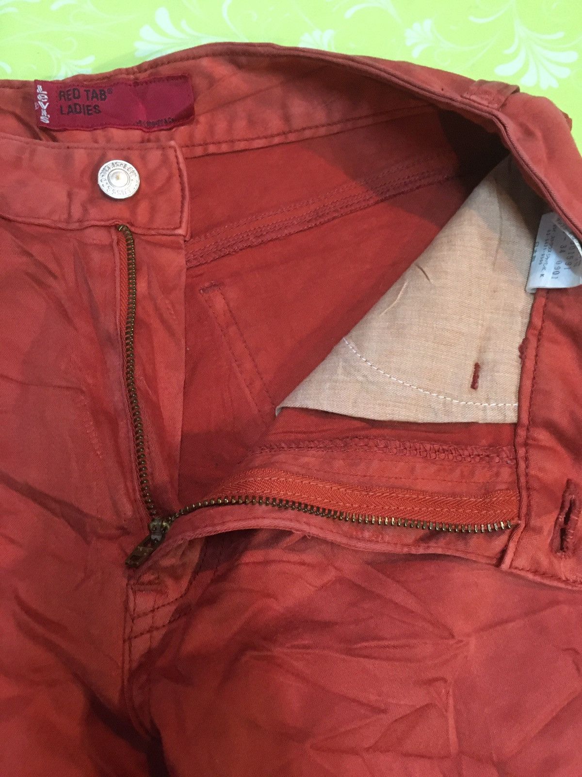 Japanese Brand × Levi's Levi’s red tab 2001 Size 28" / US 6 / IT 42 - 6 Thumbnail