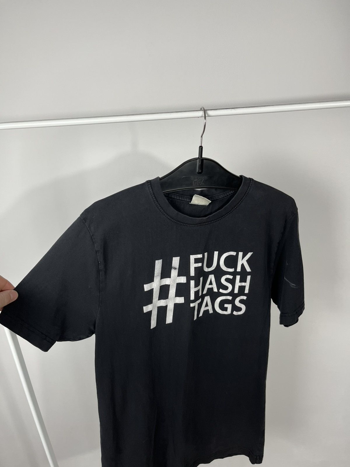 Other Vintage Black Graphic T Shirt Fuck Hashtags Streetwear Size US L / EU 52-54 / 3 - 6 Thumbnail
