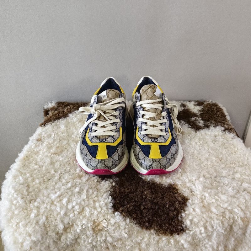 Gucci Gucci Rhyton Monogram Low-Top Sneakers for Men - Size US 10.5 / EU 43-44 - 2 Thumbnail