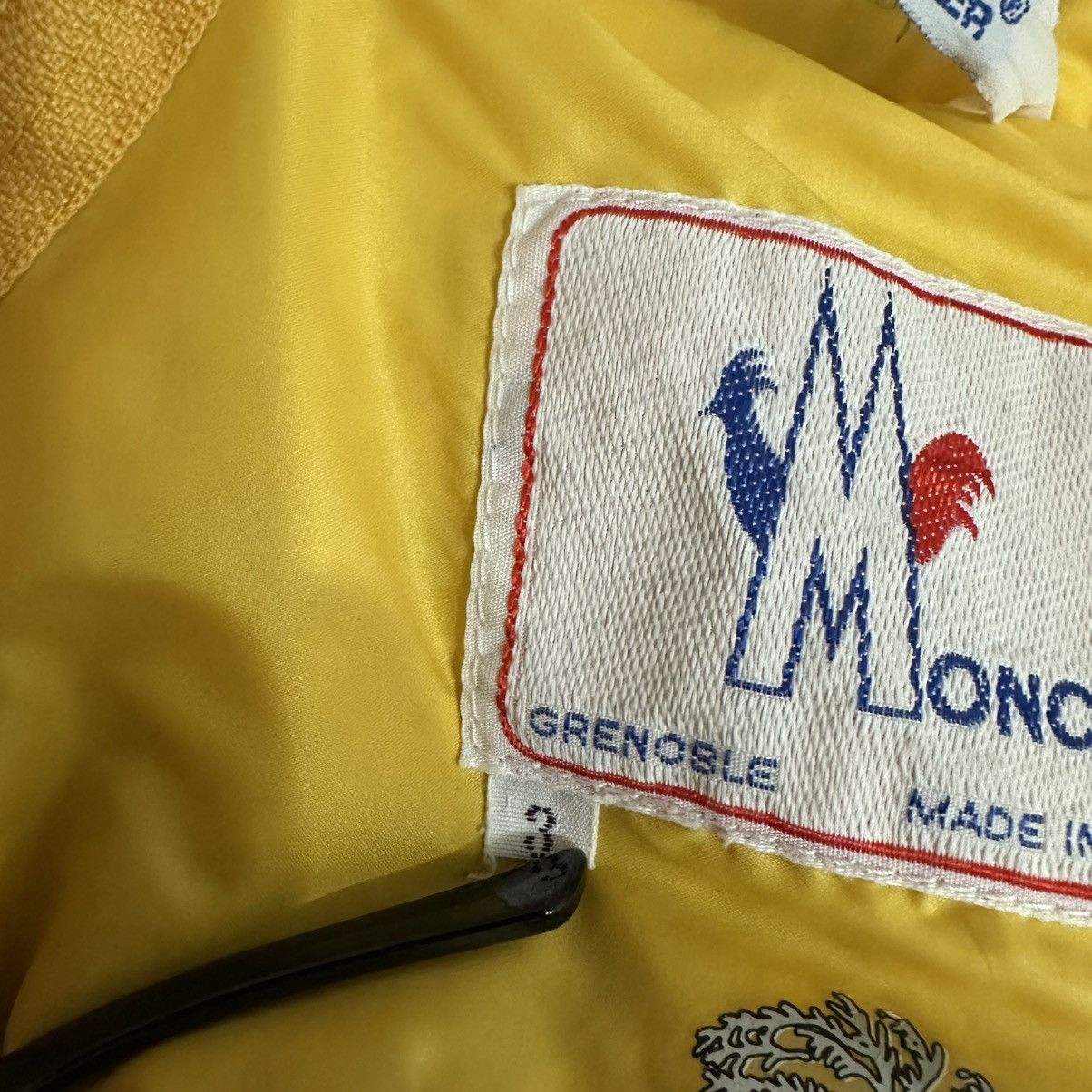 Moncler Moncler Grenoble Vintage Down Jacket/Vest 80s Size US M / EU 48-50 / 2 - 6 Thumbnail
