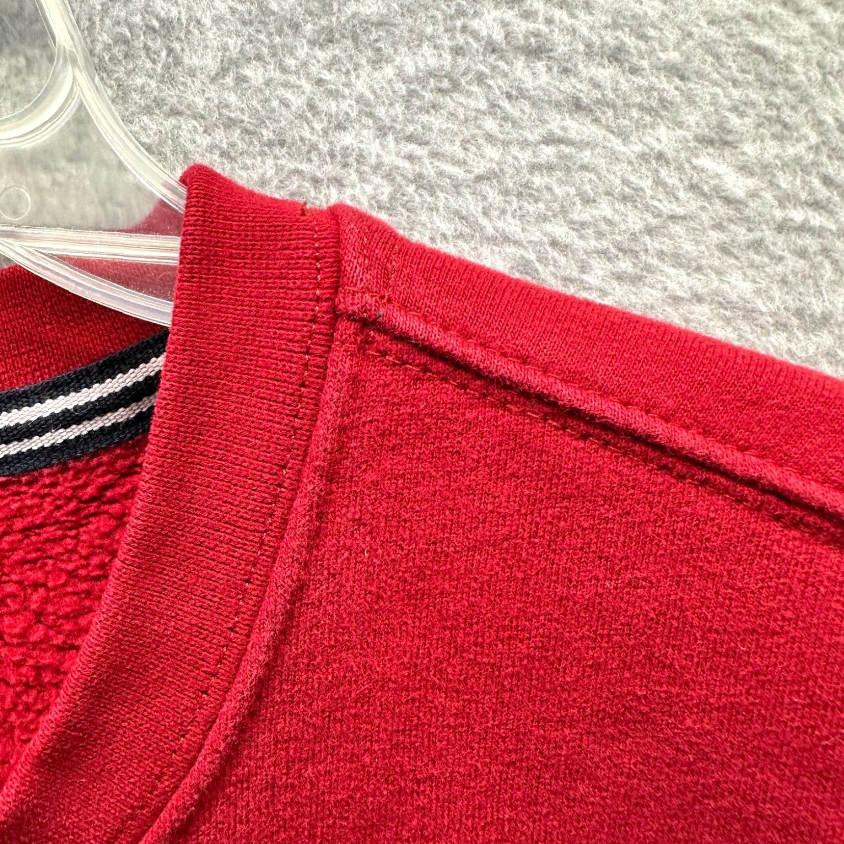 Lands' End VINTAGE Lands End Sweater Crew Neck Adult XL Red Pullover Fleece Cotton Polyester Mens USA US? Size US XL / EU 56 / 4 - 3 Thumbnail