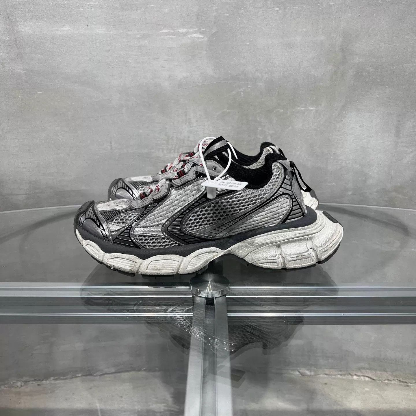 Balenciaga Balenciaga Gray Distressed Dad Sneaker 35W YH24199 Size US 4.5 / IT 34.5 - 3 Thumbnail