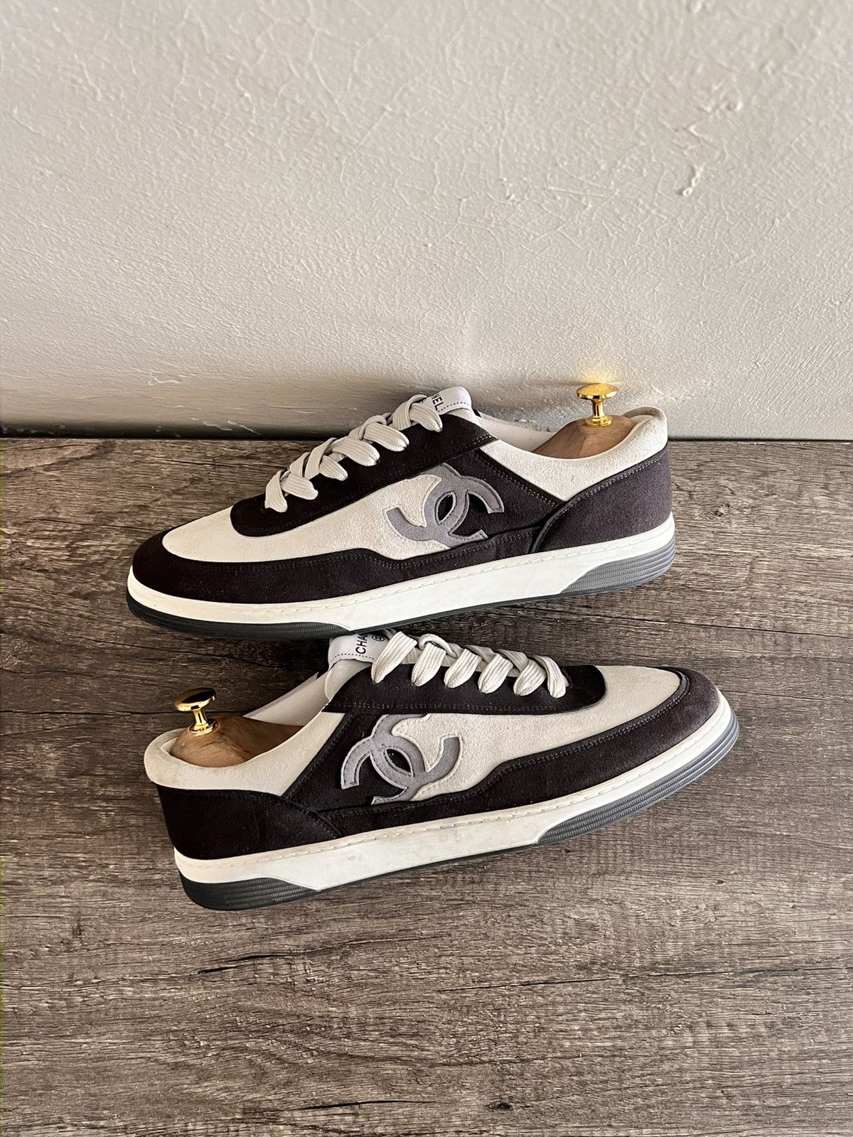 Chanel Chanel 2023 Interlocking CC Logo Sneakers Size US 12 / EU 45 - 6 Thumbnail