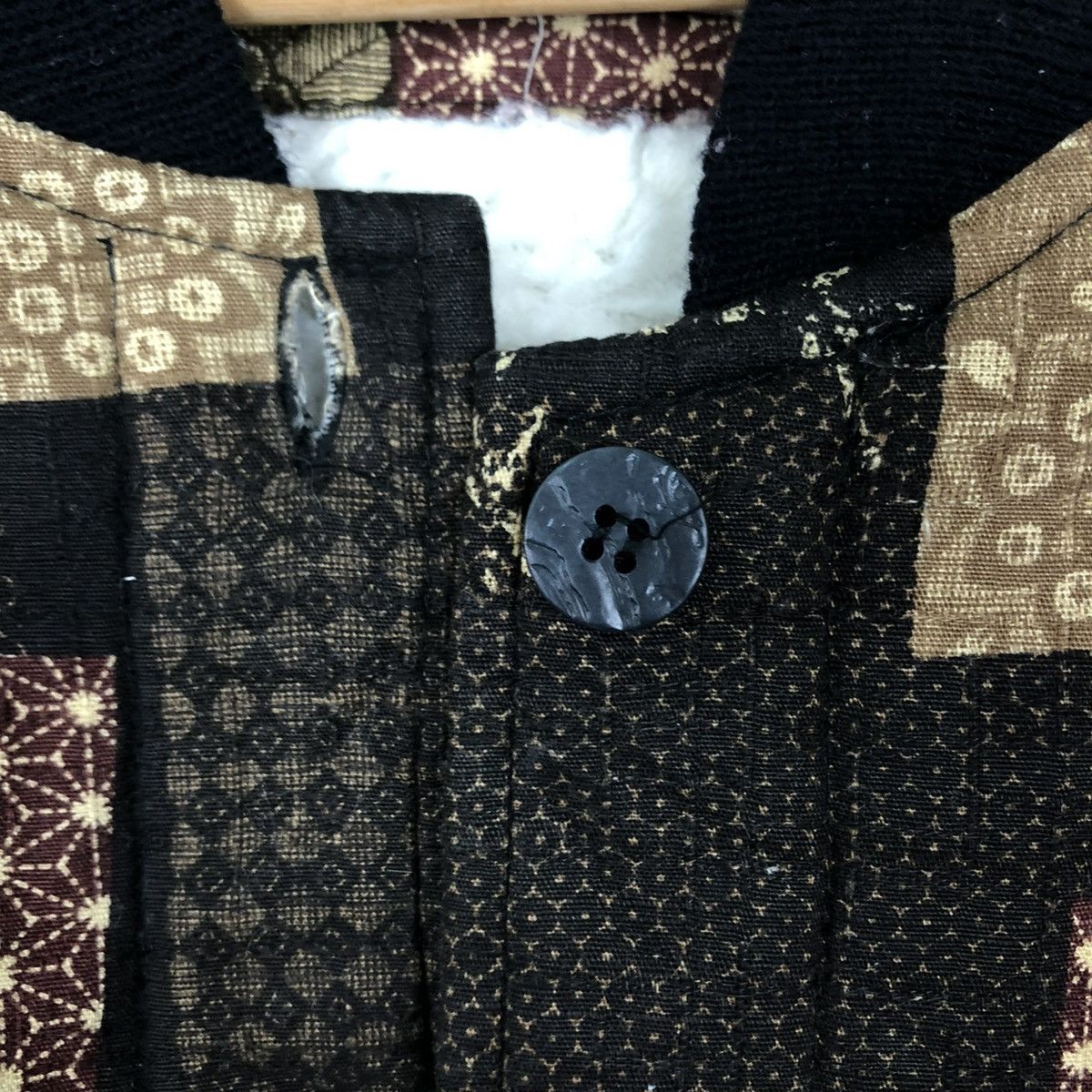 Japanese Brand 🔥NAVAJO AZTEC NATIVE DESIGN TRADITIONAL BUTTON JACKET Size US L / EU 52-54 / 3 - 12 Thumbnail