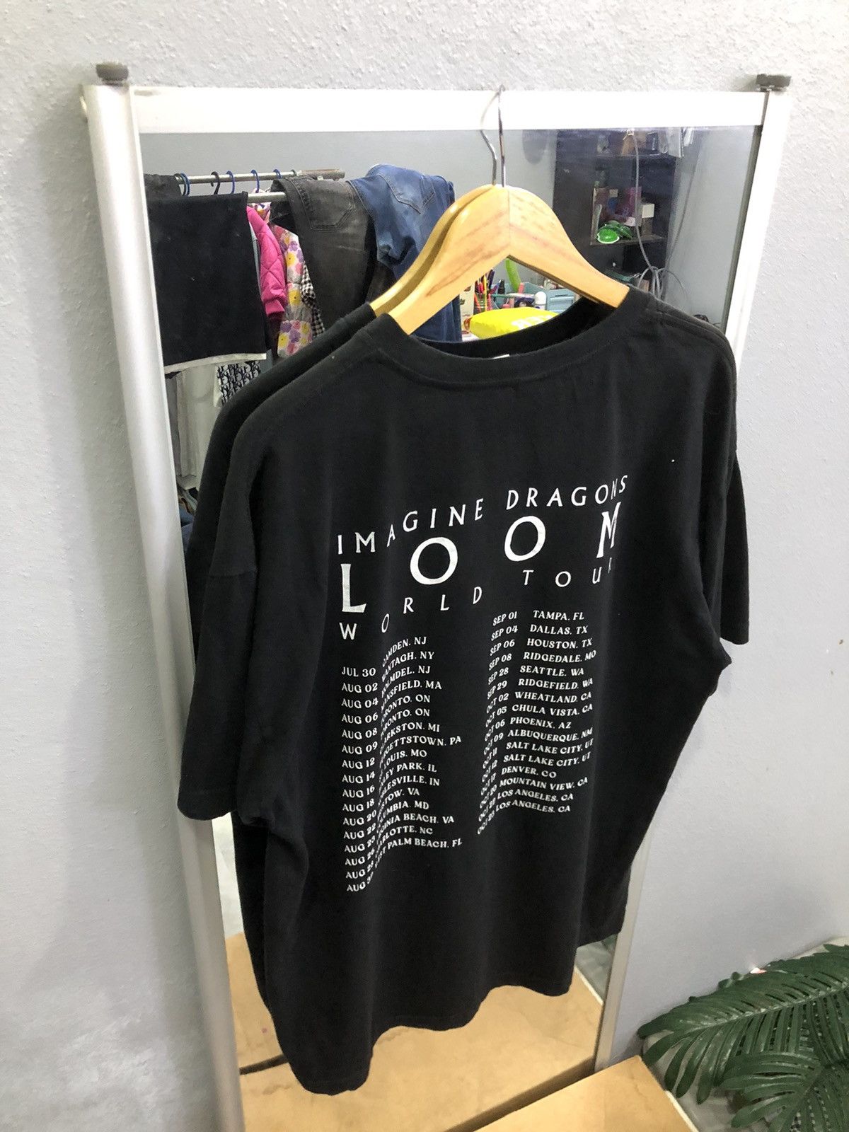 Band Tees Imagine Dragons LOOM World Tour 2024 Tee XL Size US XL / EU 56 / 4 - 8 Thumbnail