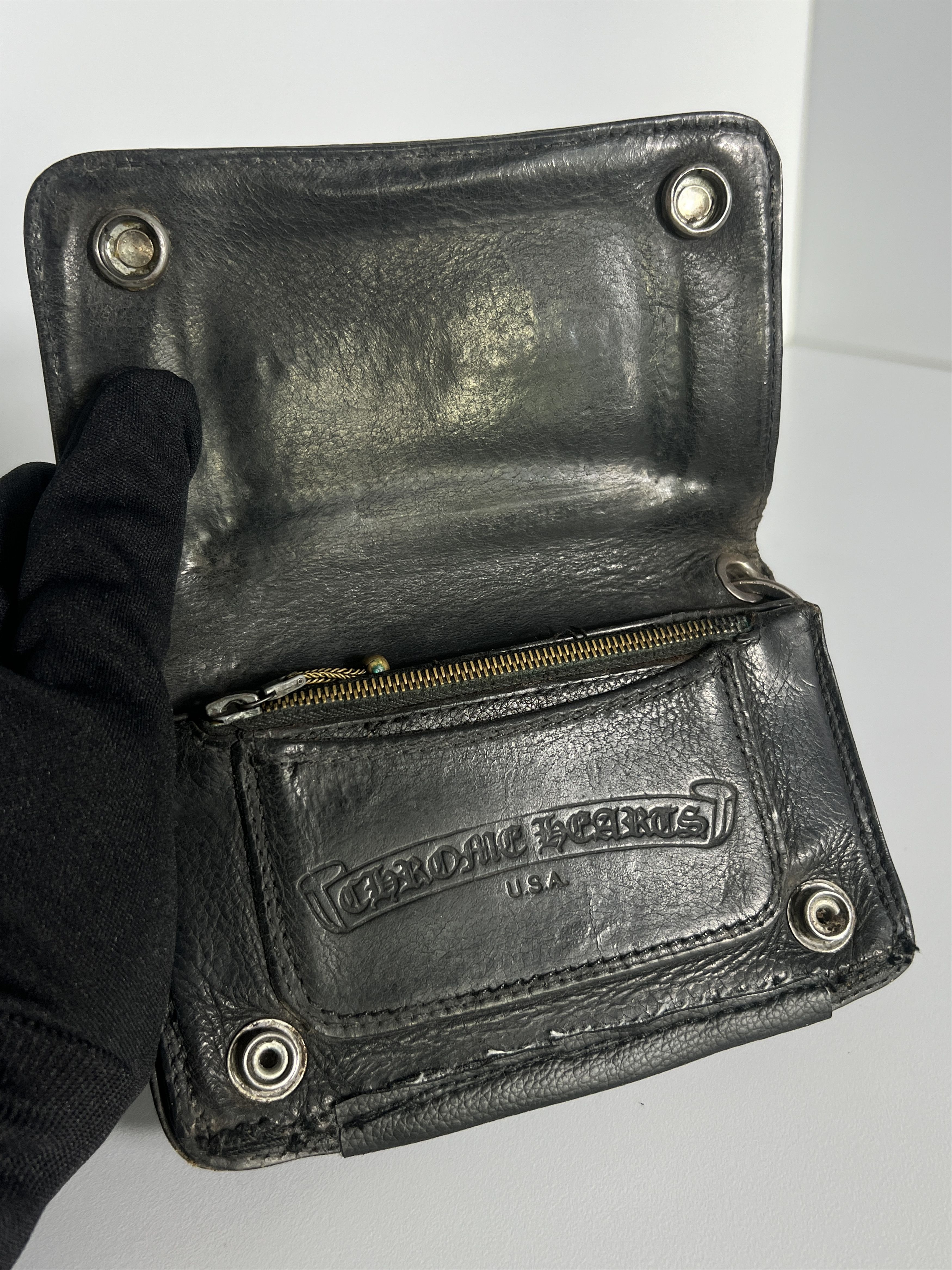 Chrome Hearts Chrome Hearts 1Zip Flare Button Strap Wallet Black Leather Size ONE SIZE - 6 Thumbnail