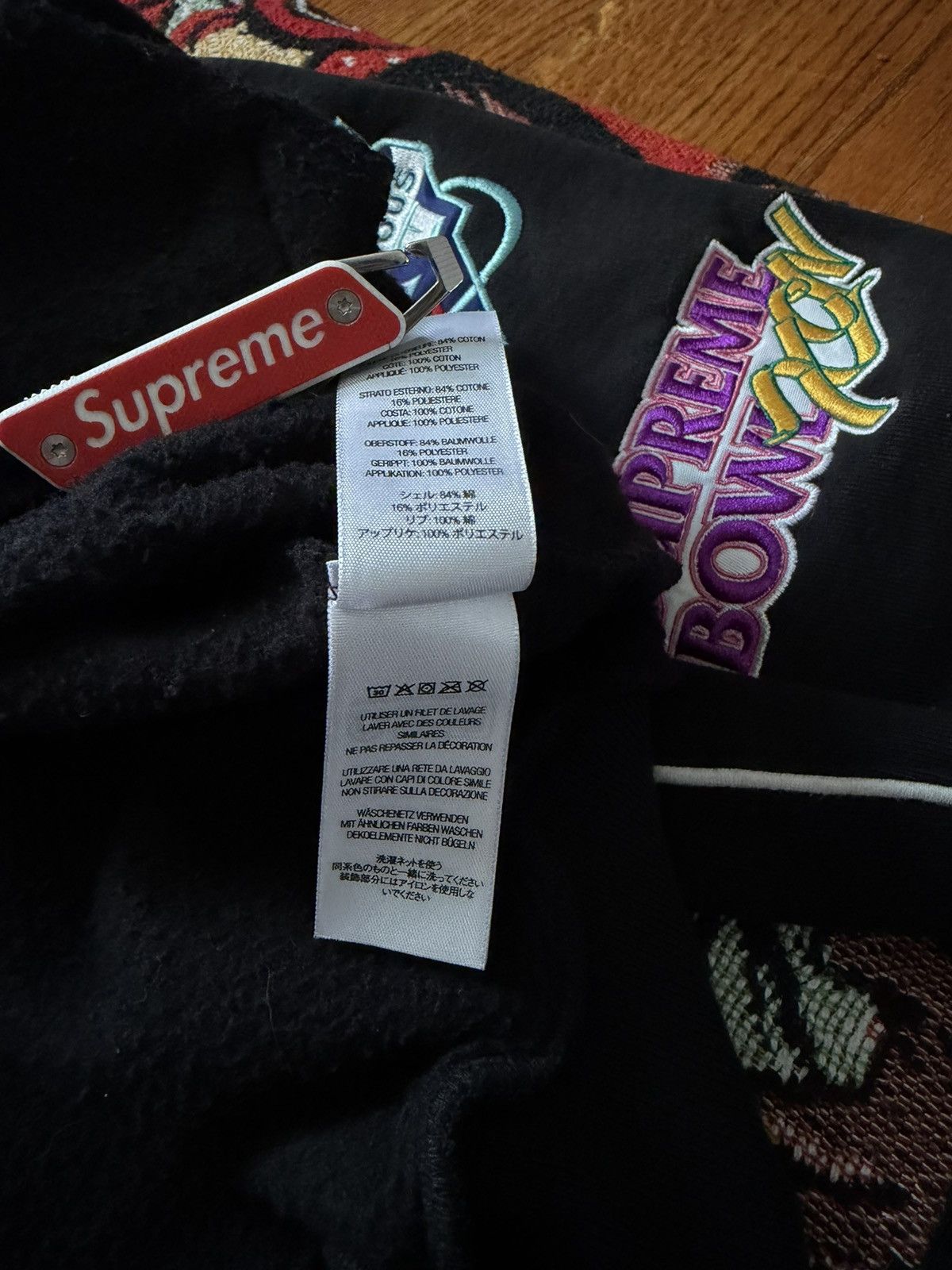 Supreme Supreme - playoffs zipup Size US L / EU 52-54 / 3 - 10 Thumbnail