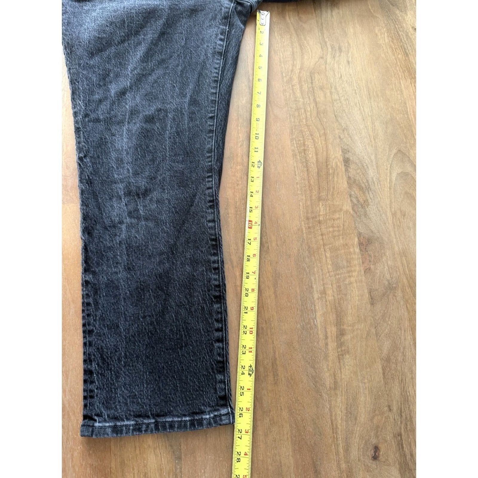 Madewell Madewell Jeans Women 33 Black Denim 5-Pocket Modern Tapered High Rise Vintage Style Shirt? Size 24" / US 00 / IT 34 - 7 Thumbnail