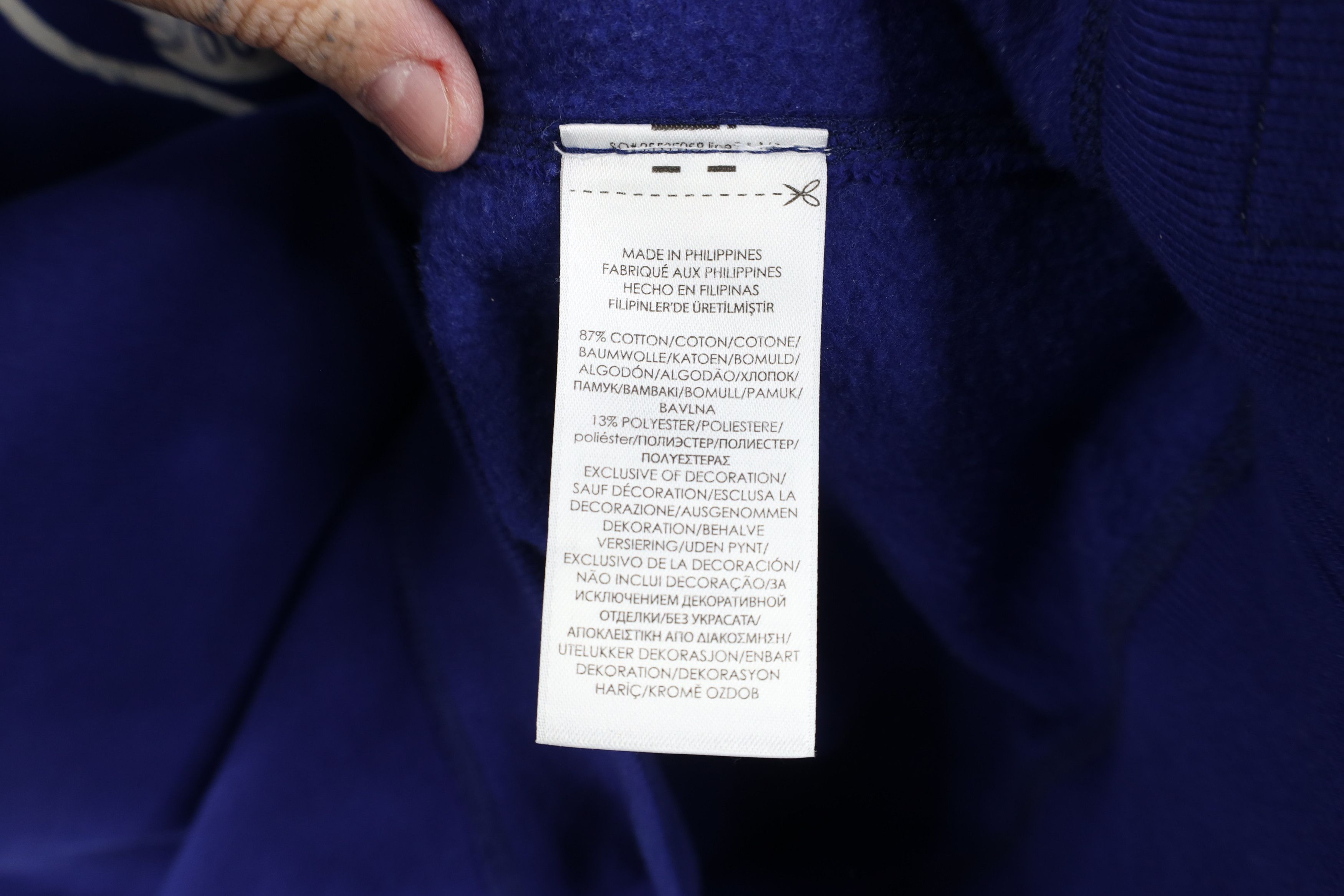 Ralph Lauren Vintage Ralph Lauren Academy Crest Crewneck Sweatshirt Blue Size US XL / EU 56 / 4 - 12 Thumbnail