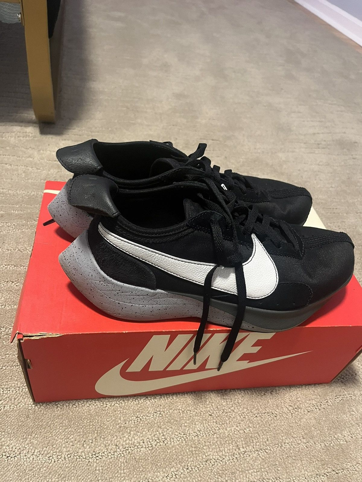 Nike Nike moon racer Size US 11 / EU 44 - 4 Thumbnail
