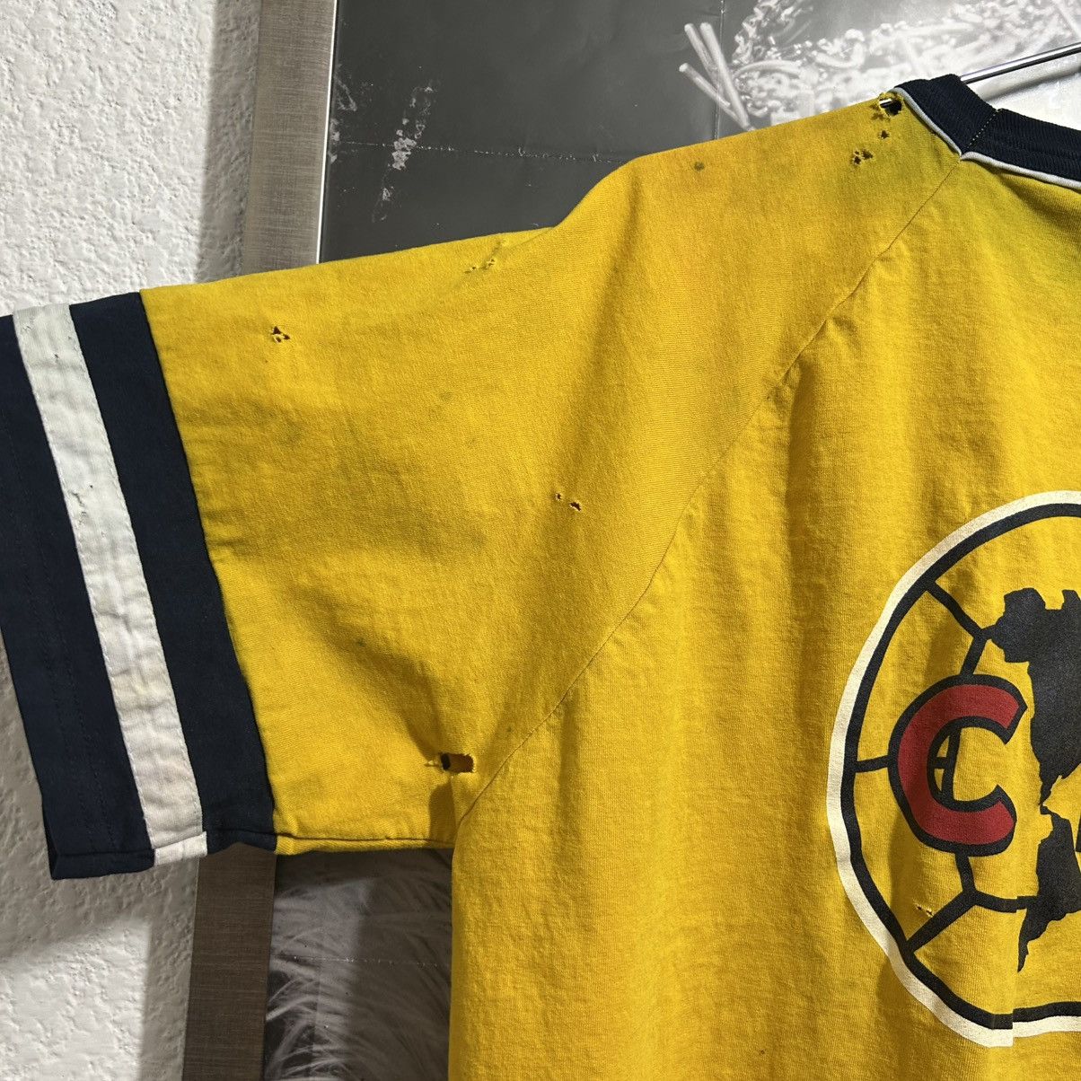 Mexicana AMÉRICA SOCCER VINTAGE SHIRT THRASHED Size US XL / EU 56 / 4 - 5 Thumbnail