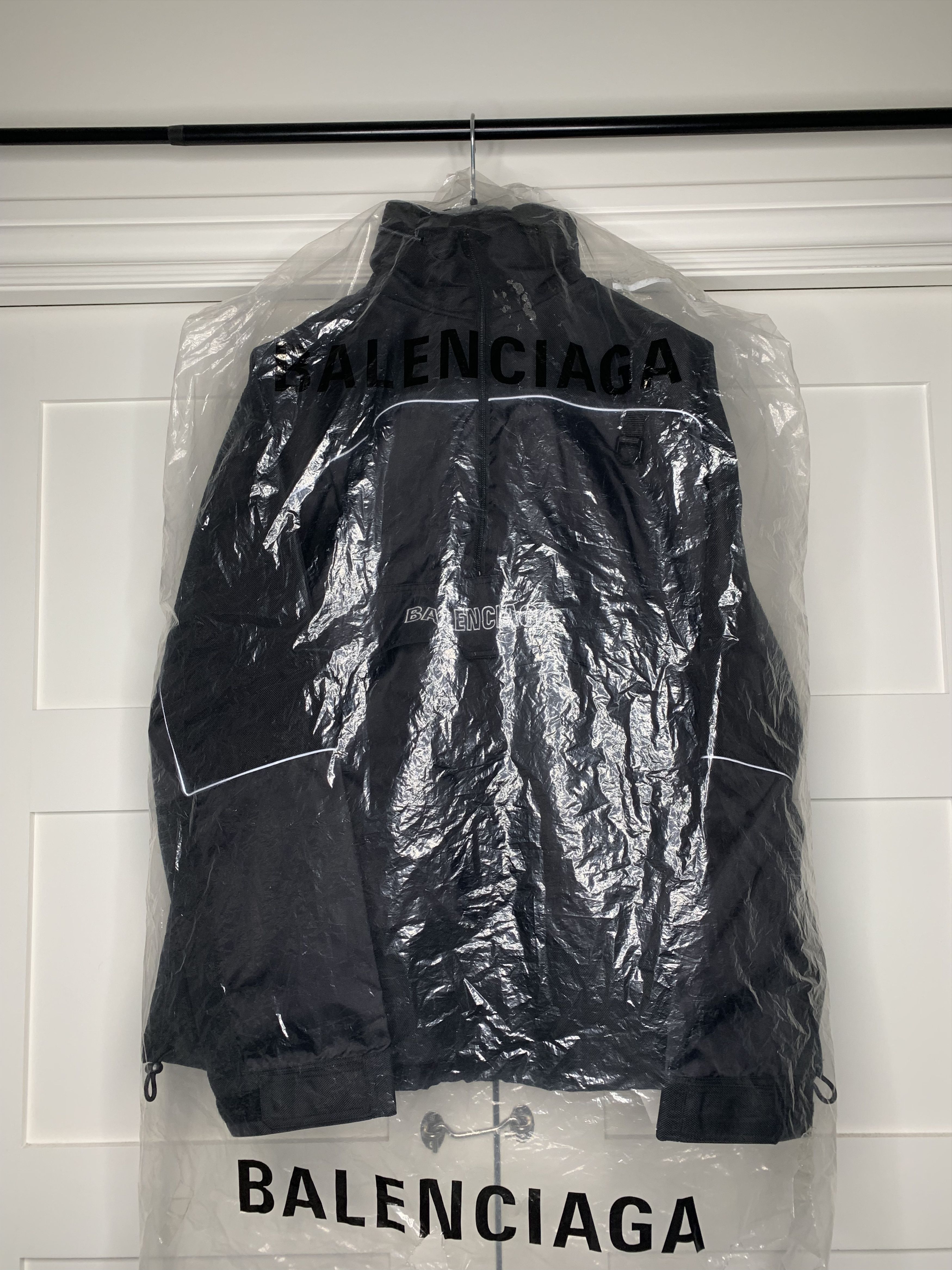 Balenciaga Balenciaga 80s Logo Black Windbreaker Nylon Jacket Size US M / EU 48-50 / 2 - 12 Thumbnail