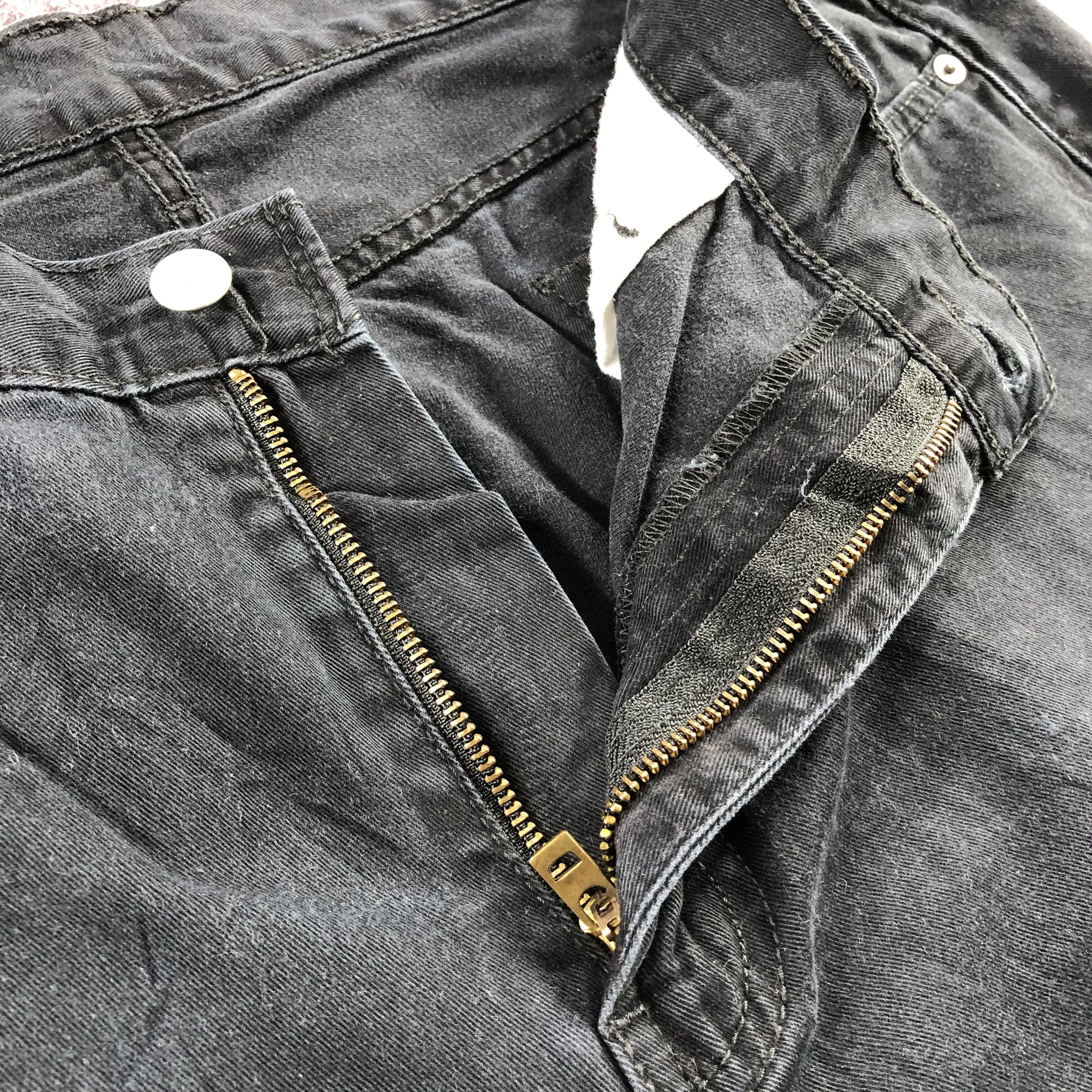 Levi's × Vintage Vintage Faded Black Levis 514 Jeans-JM2859 Size US 38 / EU 54 - 11 Thumbnail