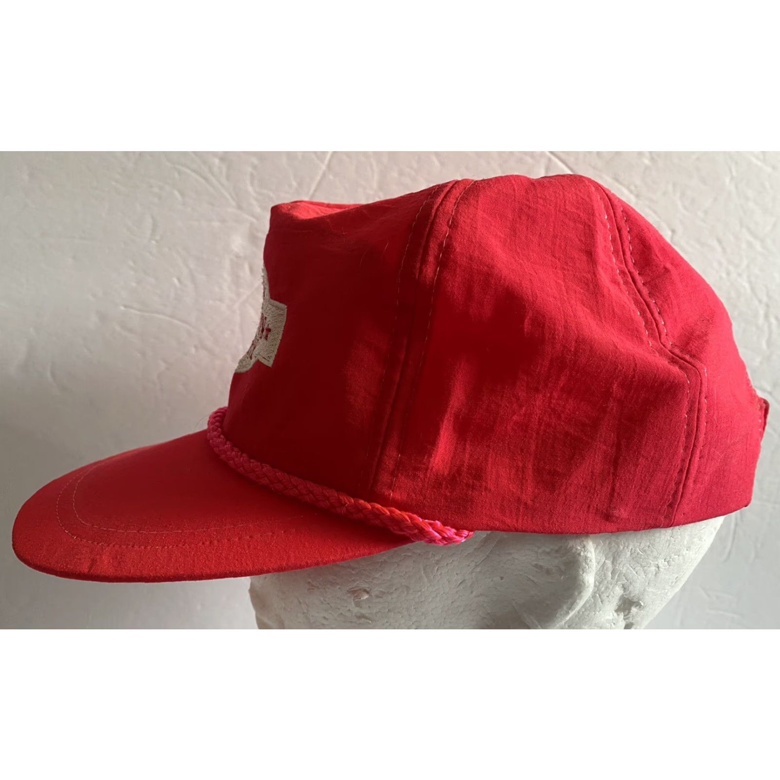 Vintage VINTAGE Dolly Madison Bakery SnapBack Hat Red 90s 80s Men One Size Red Hat Size ONE SIZE - 3 Thumbnail