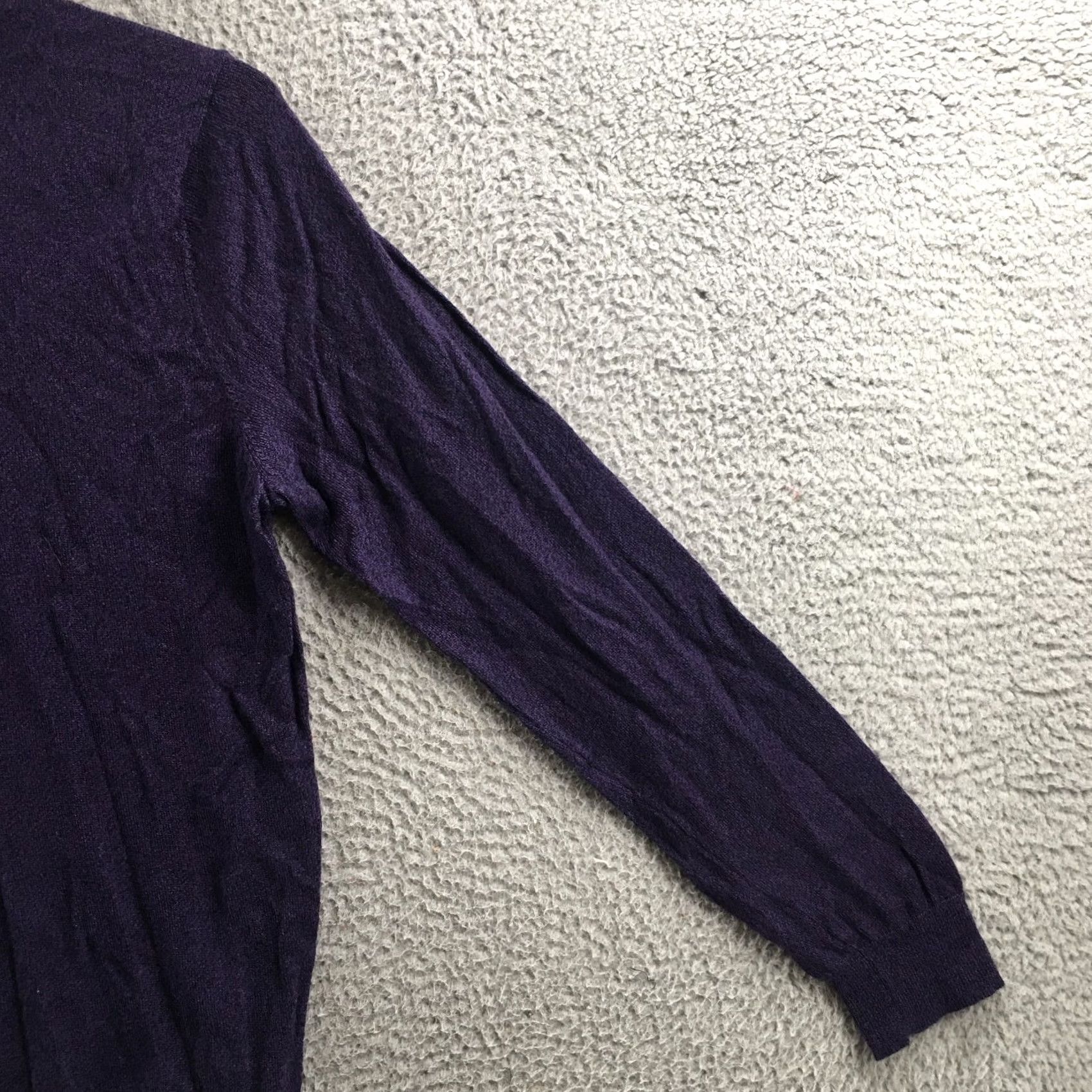 Calvin Klein Calvin Klein Sweater Womens 8 Purple Merino Wool Long Sleeve V-Neck Pullover Knit Casual Fall Winter Size M / US 6-8 / IT 42-44 - 5 Thumbnail