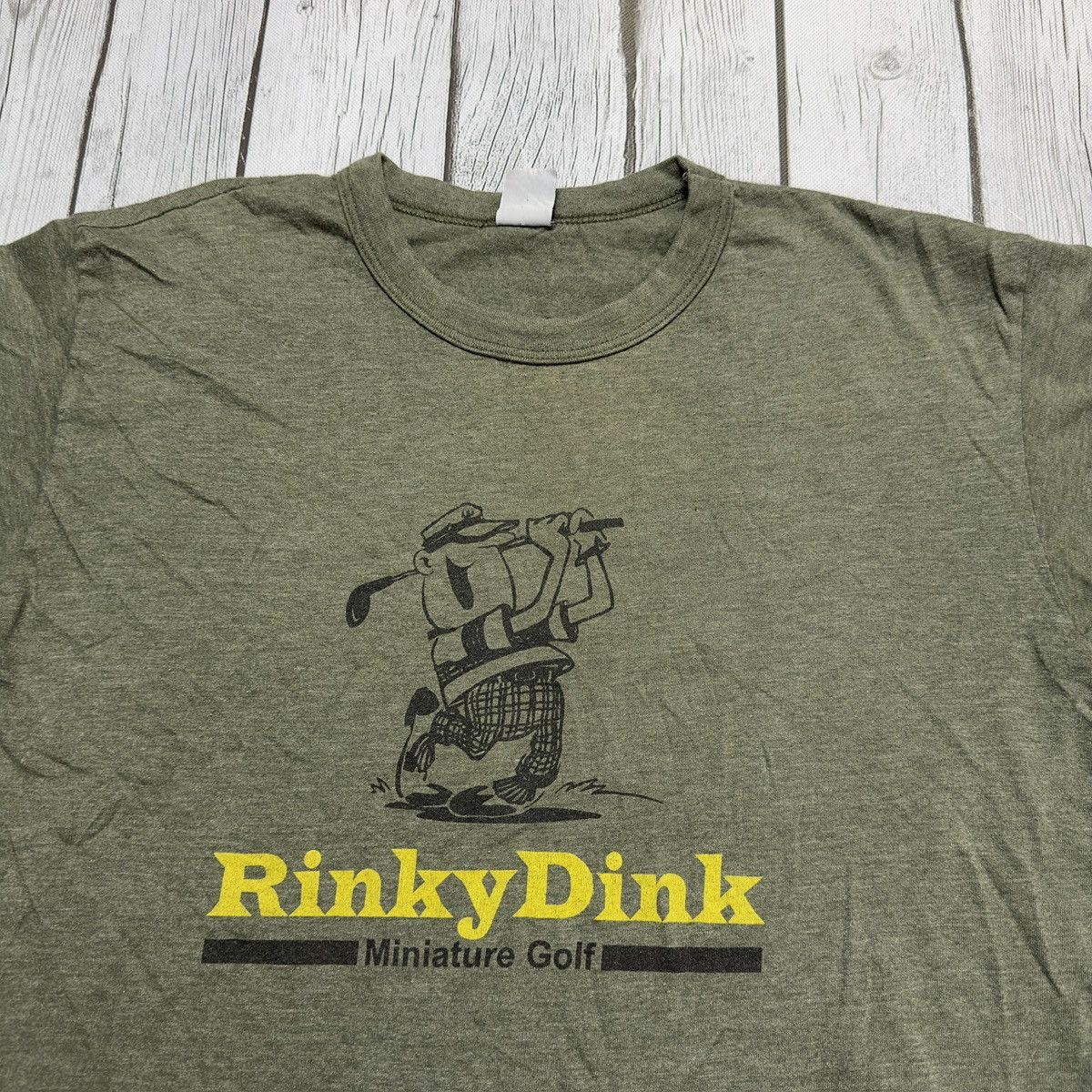 Urban Renewal × Vintage Vintage Rinky Dink Miniature Golf tee Size US M / EU 48-50 / 2 - 3 Thumbnail