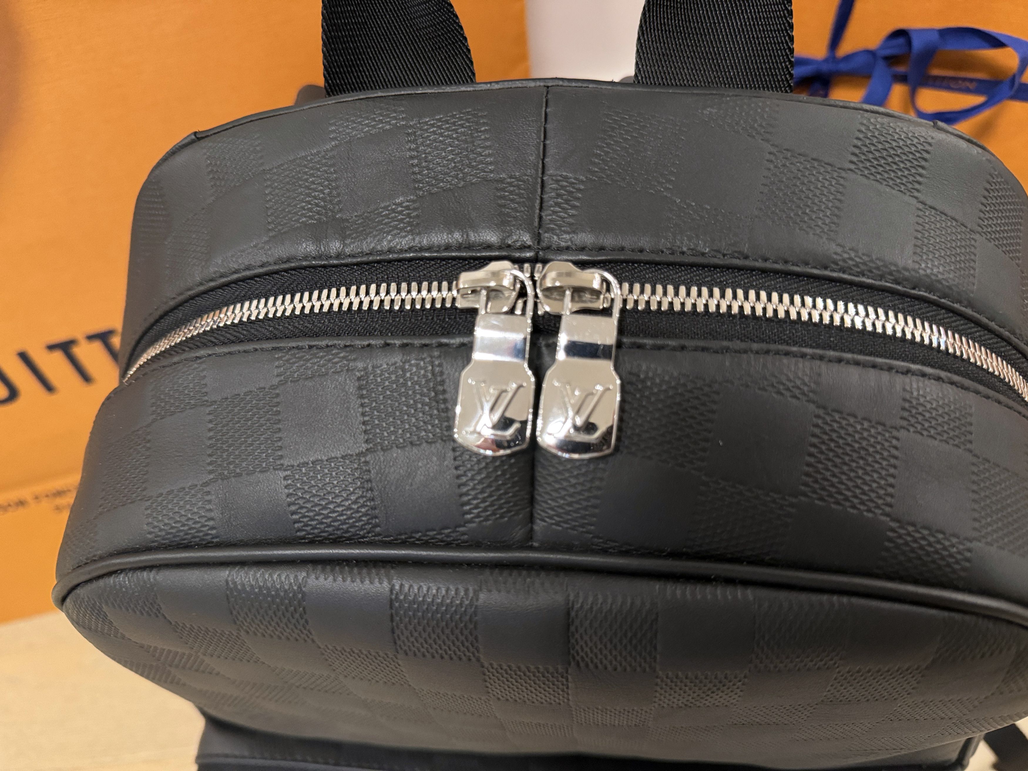 Louis Vuitton Louis Vuitton Damier Infini Campus Backpack *Authentic* Size ONE SIZE - 4 Thumbnail
