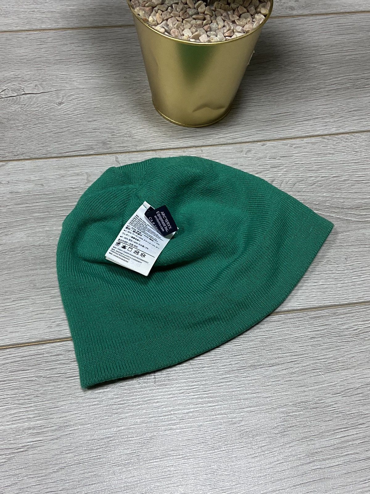 Arc'teryx Arcteryx wool spell out vintage big logo hat Size ONE SIZE - 7 Thumbnail