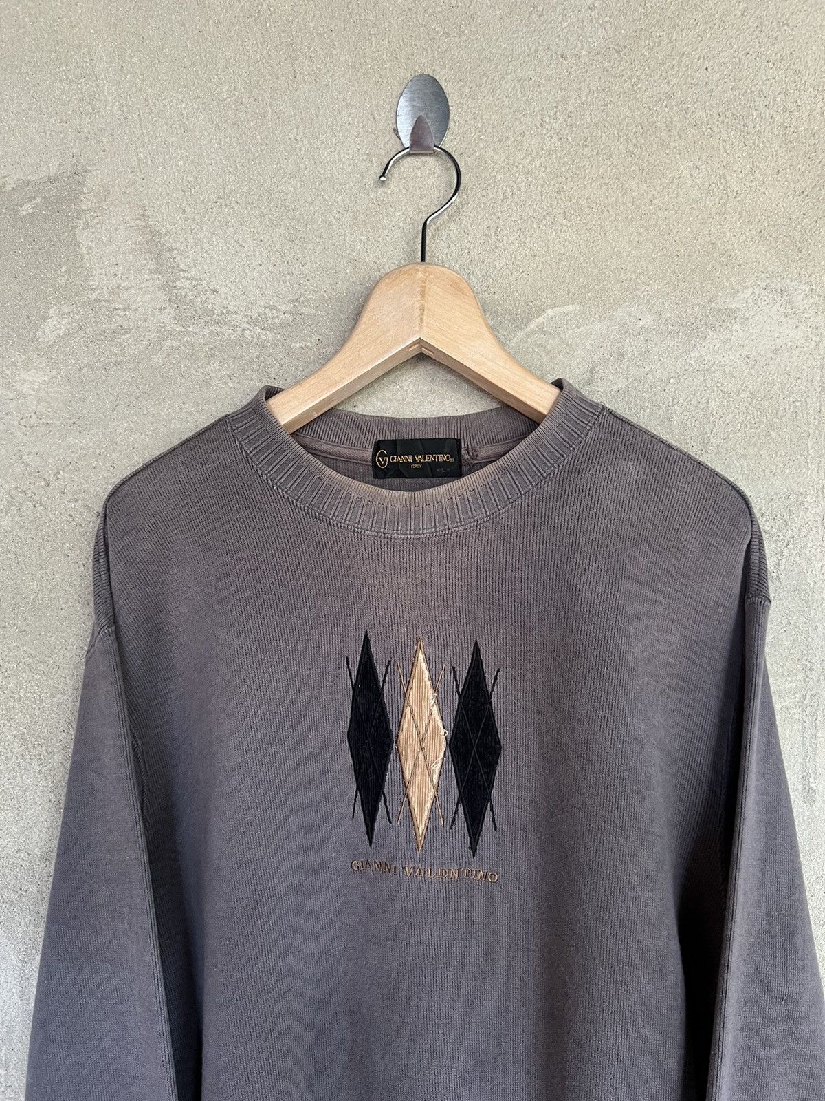 Designer × Vintage Vintage Gianni Valentino Italy Sweatshirt Size US L / EU 52-54 / 3 - 3 Thumbnail