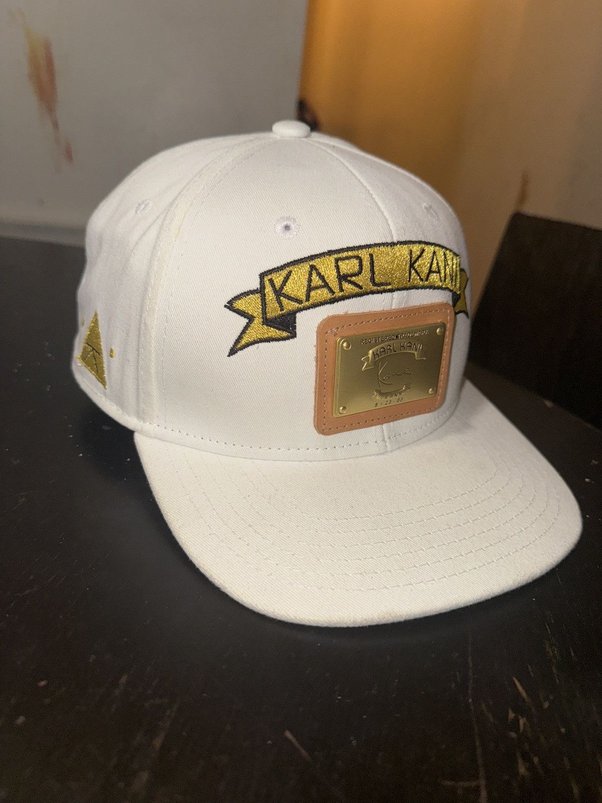 Karl Kani Vintage 90s White Karl Kani SnapBack Hat Size 36 - 1 Thumbnail