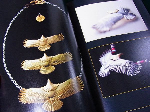 Goro's 🎁 GORO's Book Gold Eagle Feather Necklace Mook Magazine Size ONE SIZE - 4 Thumbnail
