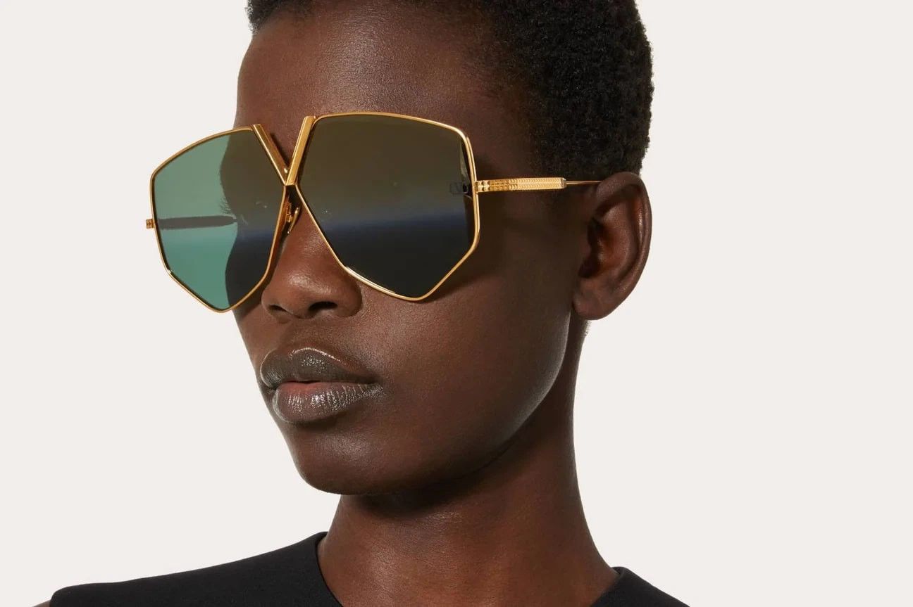 Valentino VALENTINO V HEXAGON VLS115 Gold Titanium VLS 115B Sunglass Size ONE SIZE - 2 Thumbnail