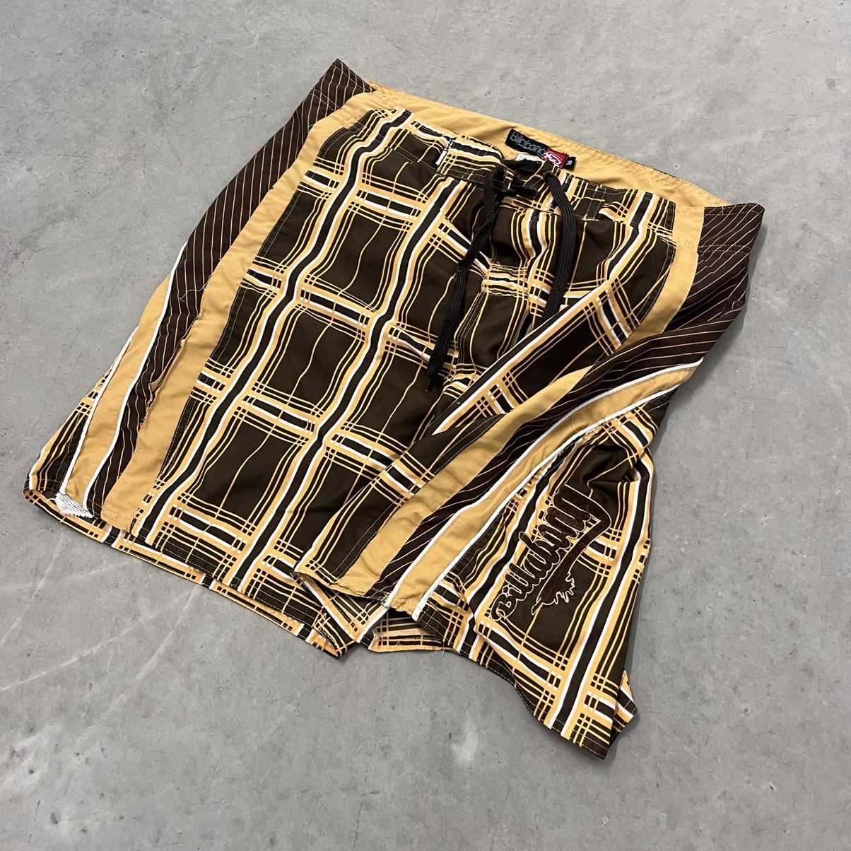 Billabong × O'Neill × Quiksilver CRAZY Y2K Billabong Brown Plaid and Tan Swim Trunks Baggy 38 Size US 38 / EU 54 - 1 Thumbnail