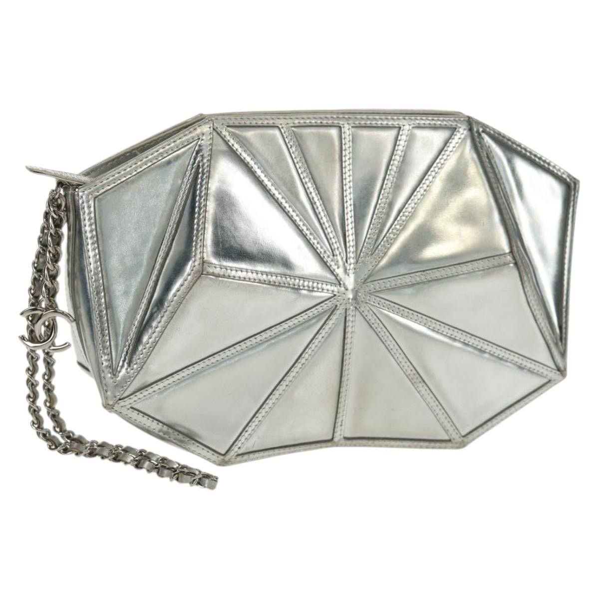Chanel Chanel Clutch Bag Leather Silver CC Size ONE SIZE - 1 Thumbnail