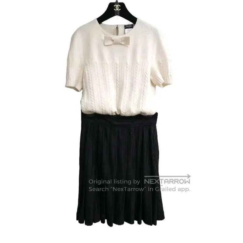 Chanel Chanel White Cashmere Short Sleeve Sweater . Size XS / US 0-2 / IT 36-38 - 4 Thumbnail