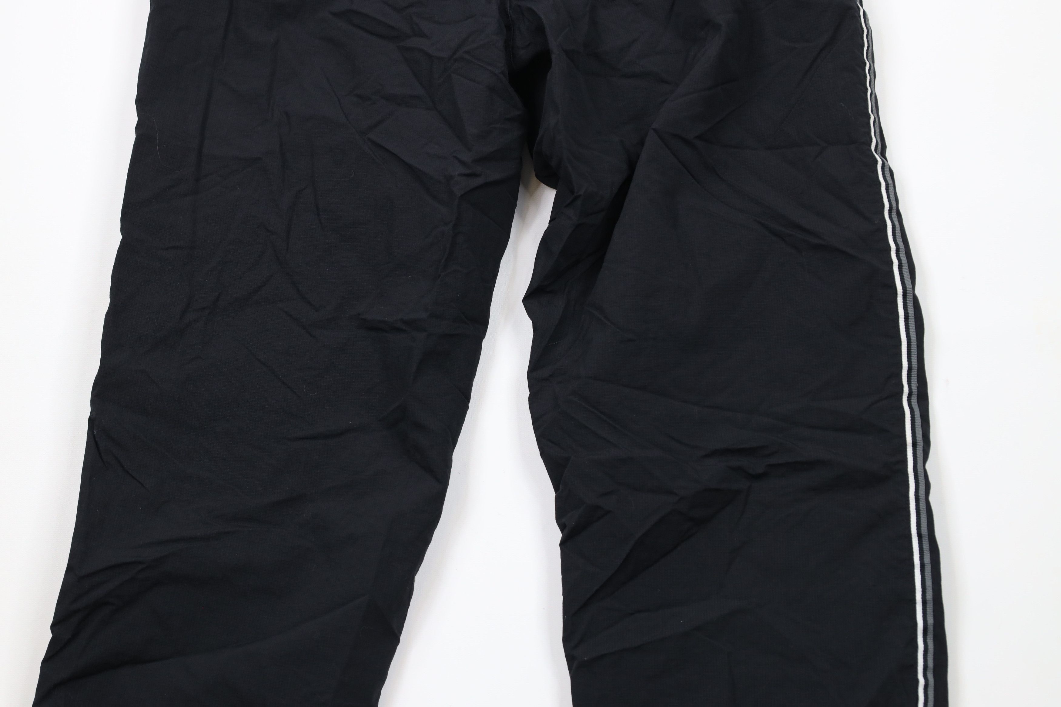 Reebok × Vintage Vintage 90s Reebok Spell Out Lined Striped Windbreaker Pants Size US 36 / EU 52 - 14 Thumbnail