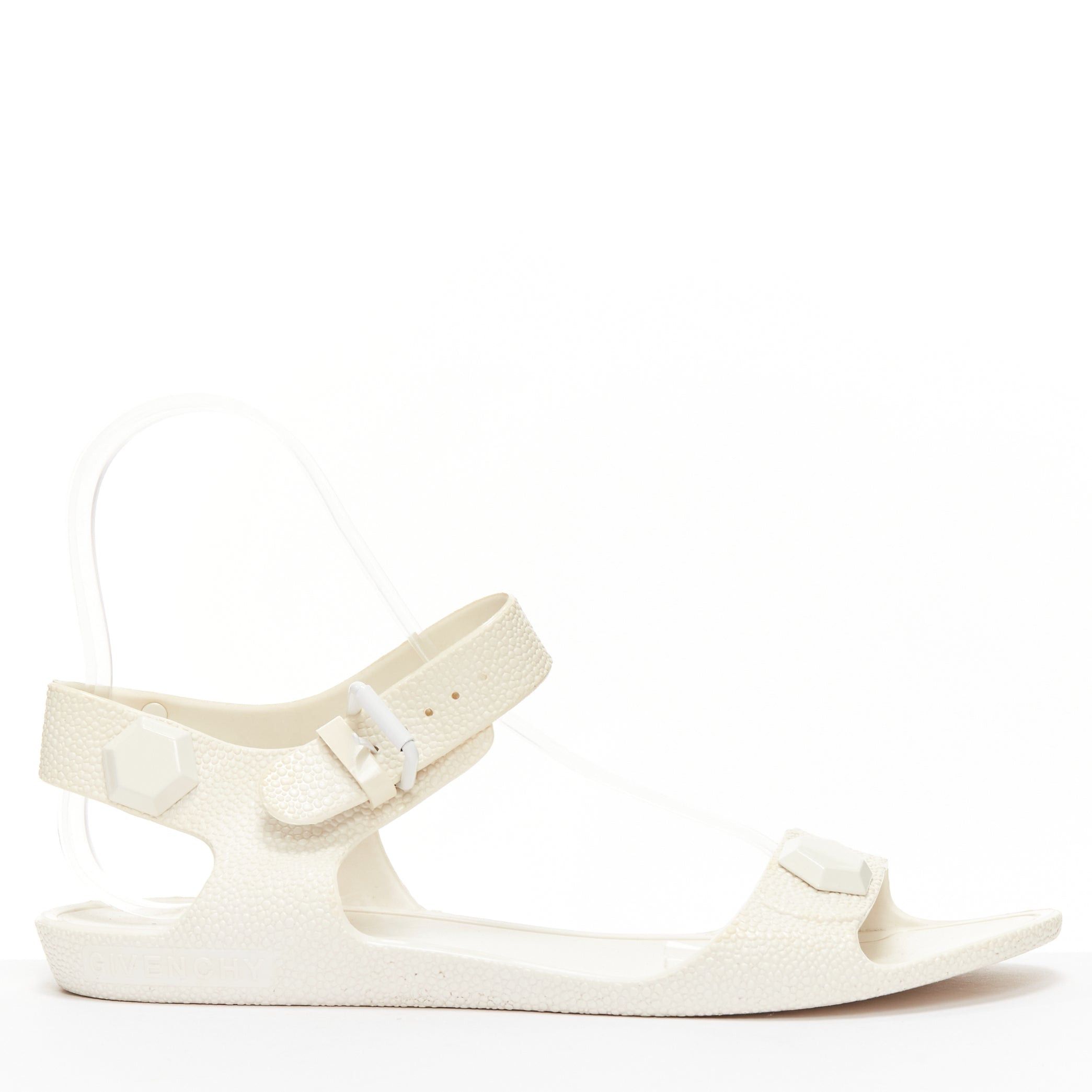 Givenchy GIVENCHY white textured rubber hexagon stud flat jelly sandals EU41 Size US 11 / IT 41 - 1 Thumbnail