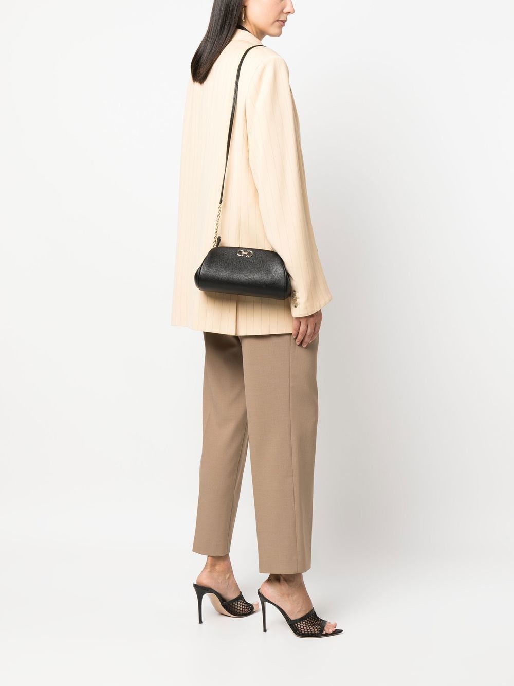 Salvatore Ferragamo o1s22i1n1025 Size: OS / Shoulder Bag in Black Size ONE SIZE - 5 Thumbnail