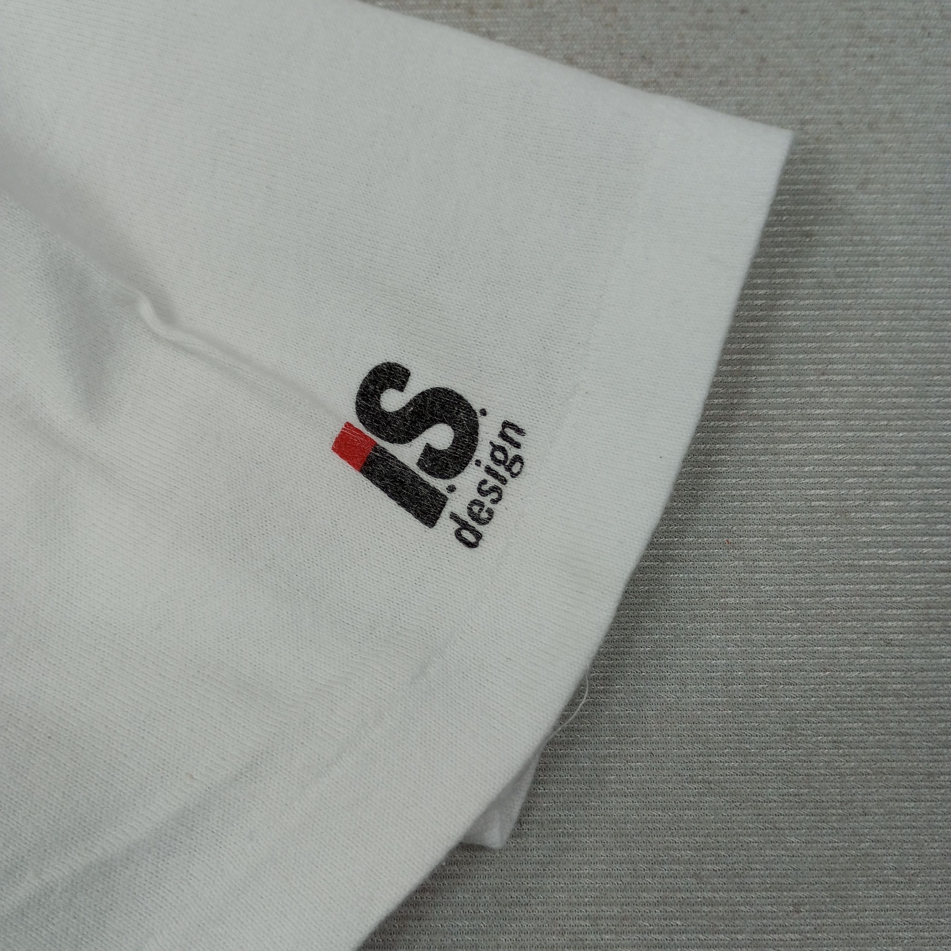 Issey Miyake I.S. Issey Miyake X Mobil 1 Racing Designer Tshirt C239N35 Size US L / EU 52-54 / 3 - 4 Thumbnail